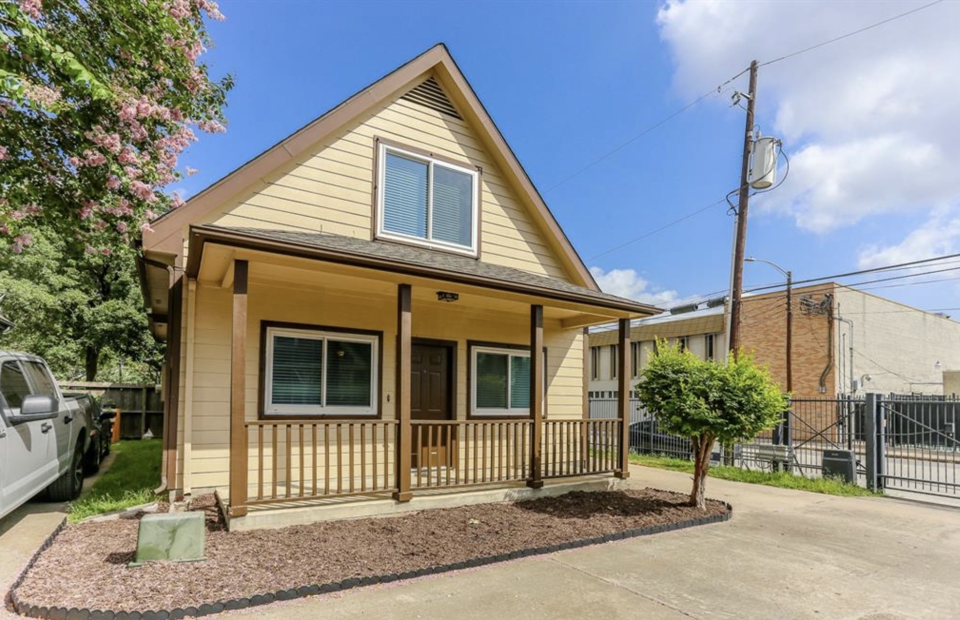 1310 Dennis Street , Houston, TX, 77004 | 28819556 | Realty Texas LLC