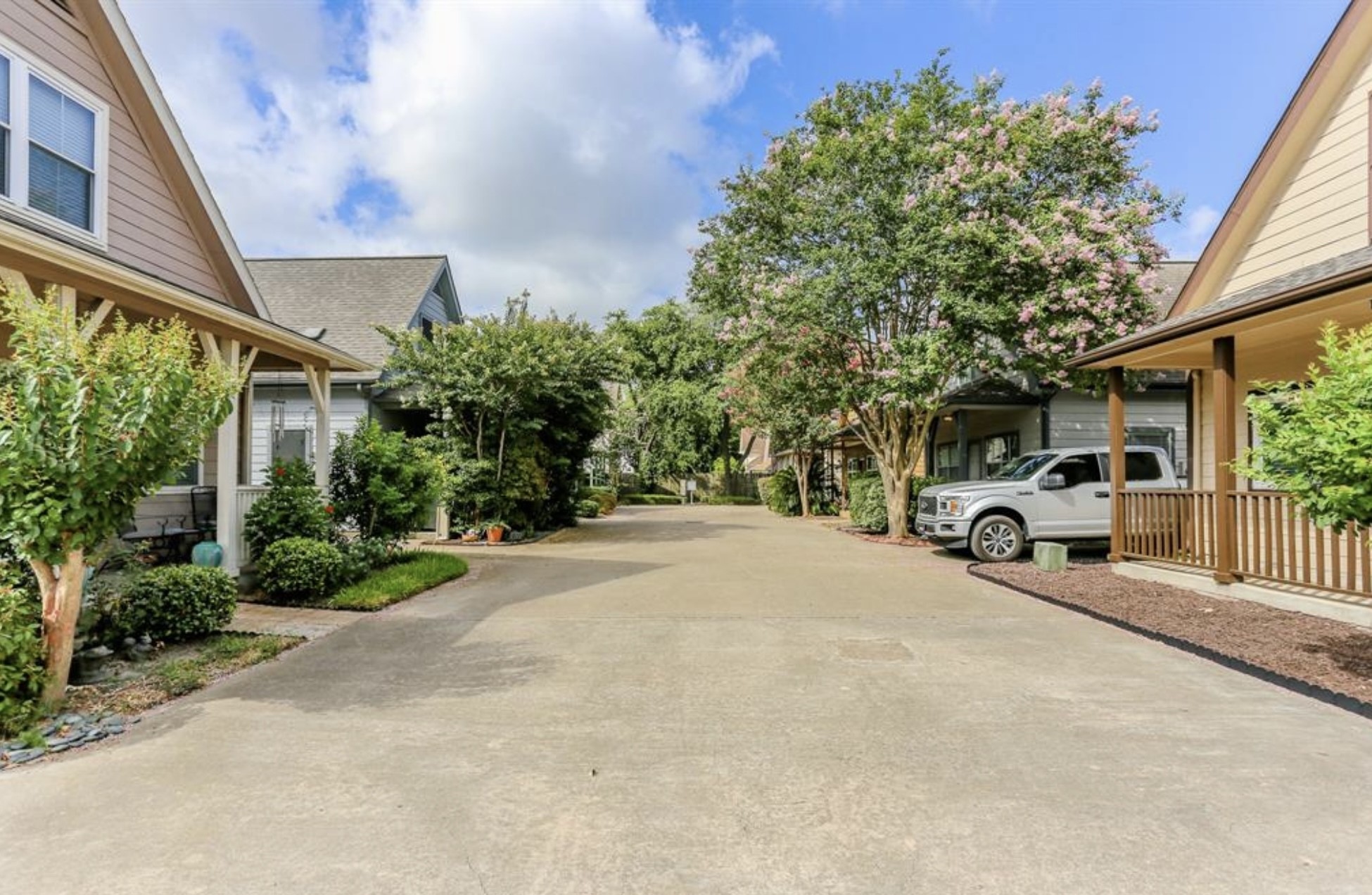 1310 Dennis Street , Houston, TX, 77004 | 28819556 | Realty Texas LLC