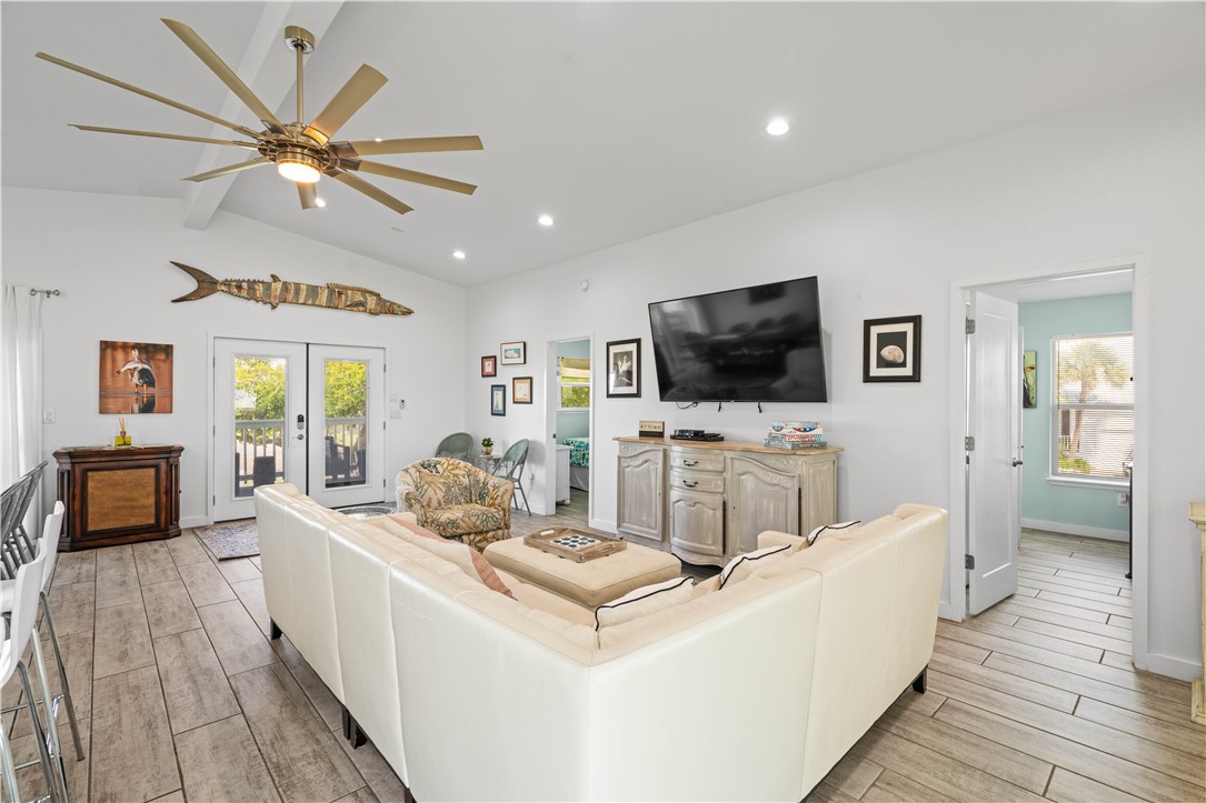 42 Nassau Drive, Rockport, TX, 78382 | 459596 | Realty Texas LLC