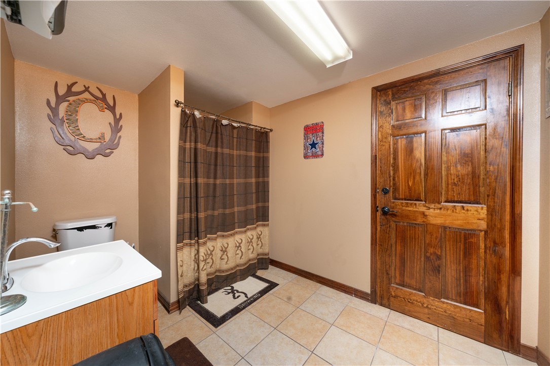 227 S Hollow Tree, Alice, TX, 78332 | 459687 | Realty Texas LLC