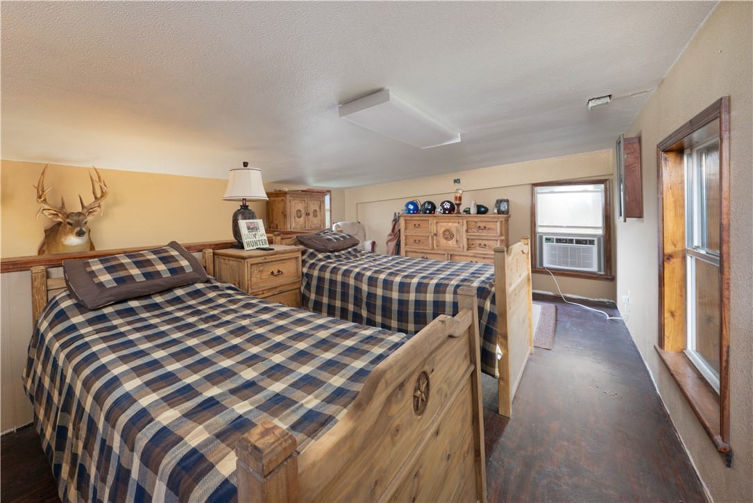 227 S Hollow Tree, Alice, TX, 78332 | 459687 | Realty Texas LLC