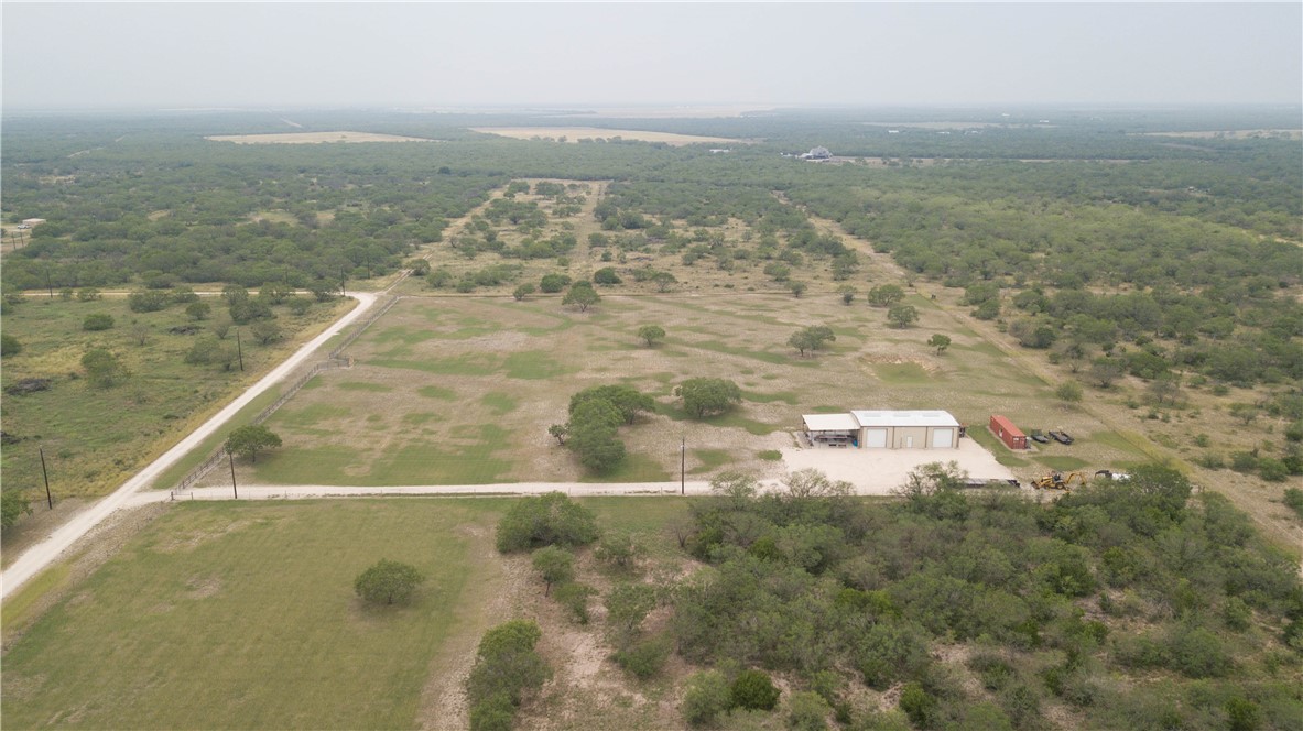227 S Hollow Tree, Alice, TX, 78332 | 459687 | Realty Texas LLC