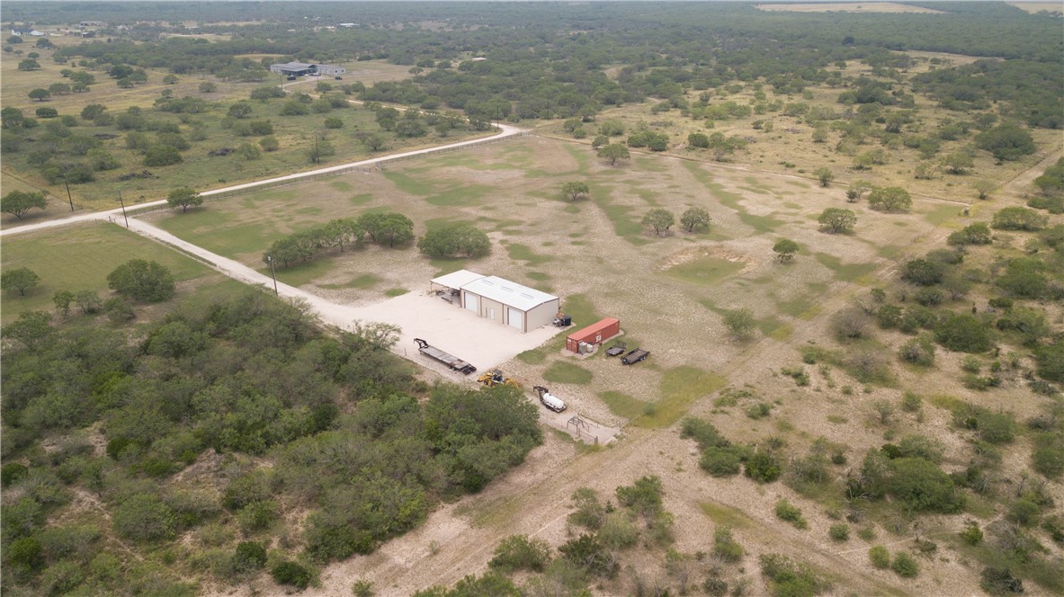 227 S Hollow Tree, Alice, TX, 78332 | 459687 | Realty Texas LLC