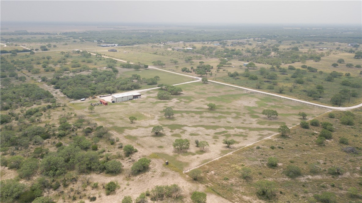 227 S Hollow Tree, Alice, TX, 78332 | 459687 | Realty Texas LLC