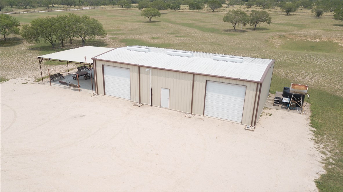 227 S Hollow Tree, Alice, TX, 78332 | 459687 | Realty Texas LLC