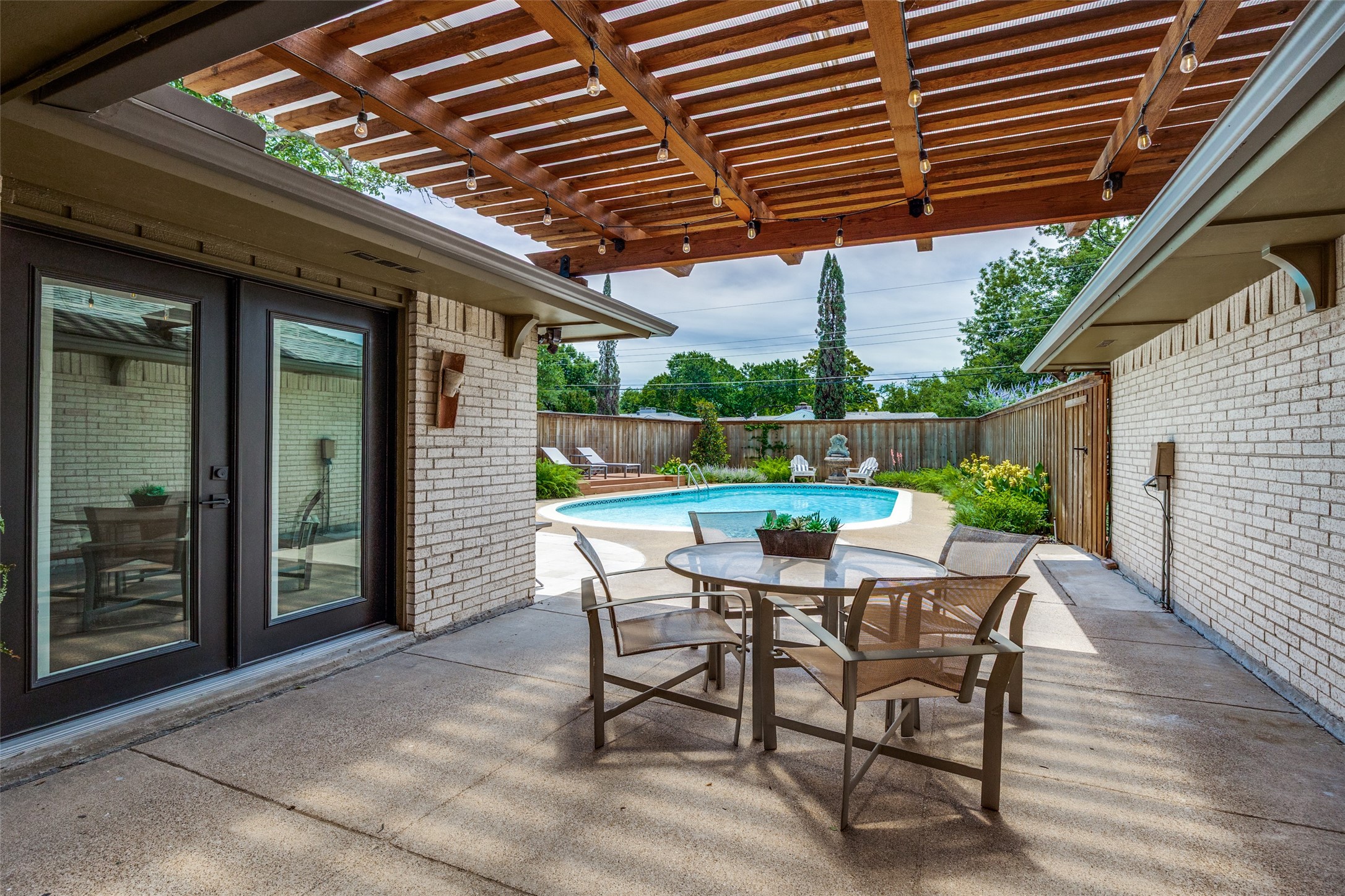 3906 High Summit Drive , Dallas, TX, 75244 | 20943635 | Realty Texas LLC
