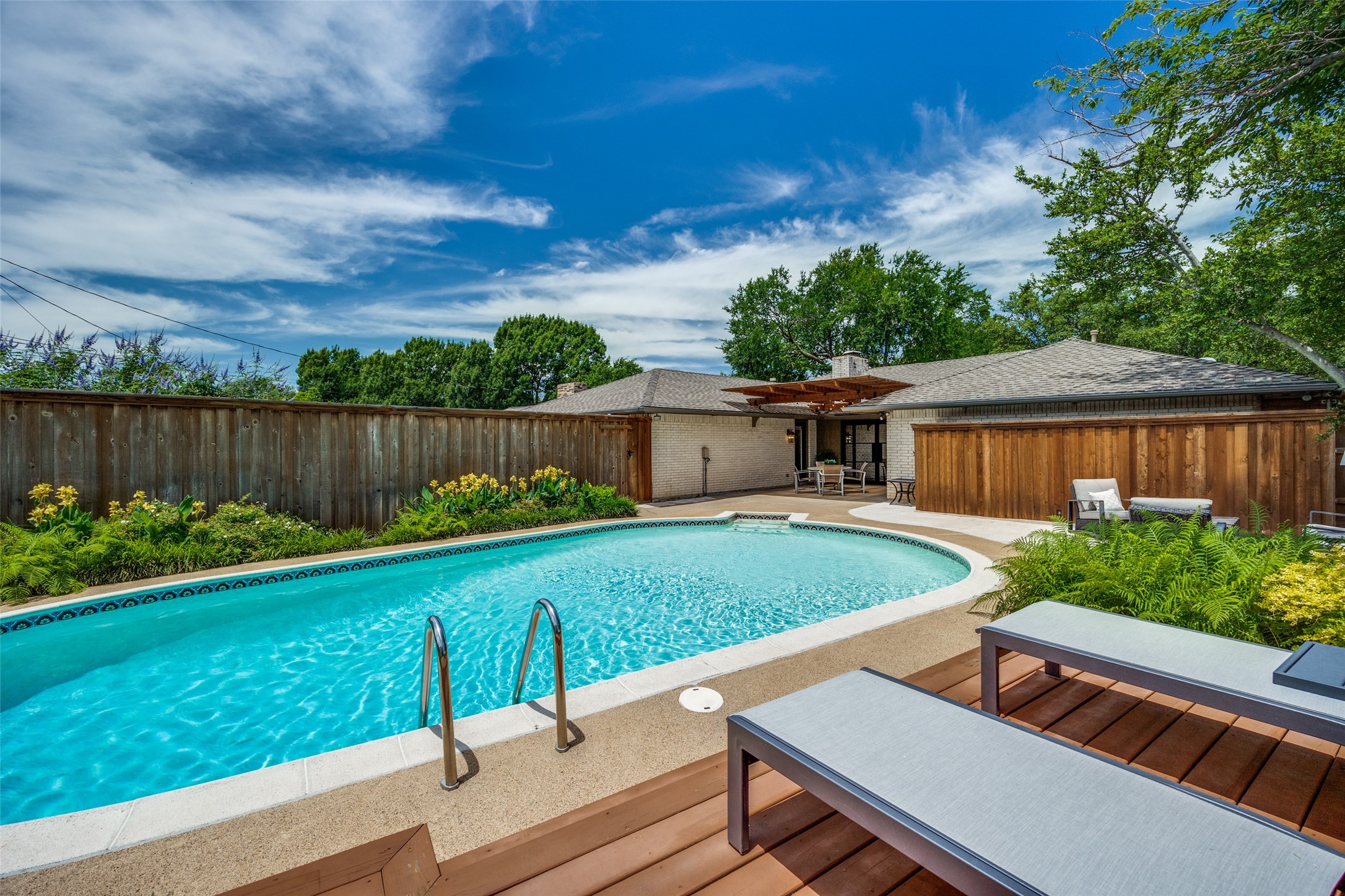 3906 High Summit Drive , Dallas, TX, 75244 | 20943635 | Realty Texas LLC