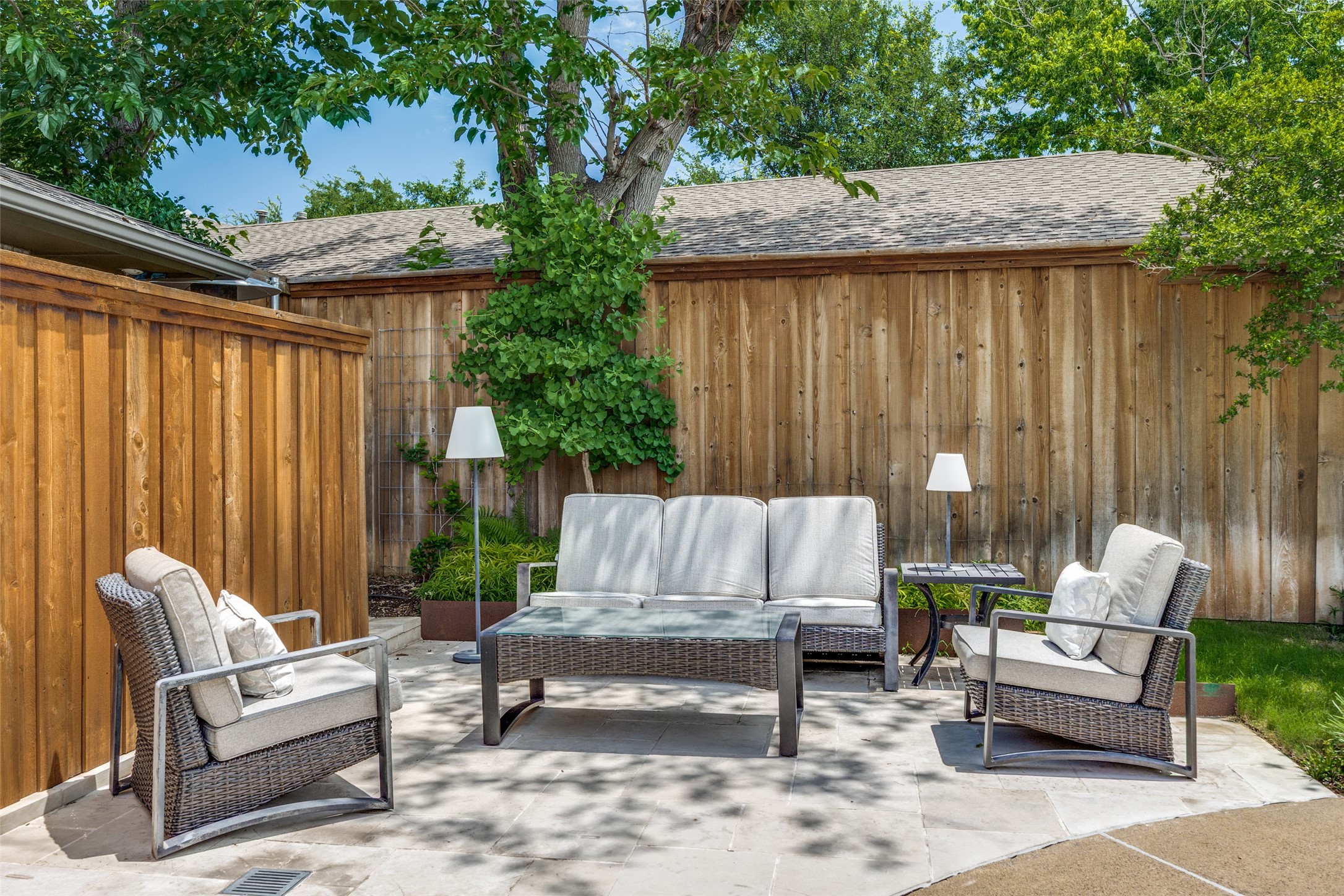 3906 High Summit Drive , Dallas, TX, 75244 | 20943635 | Realty Texas LLC