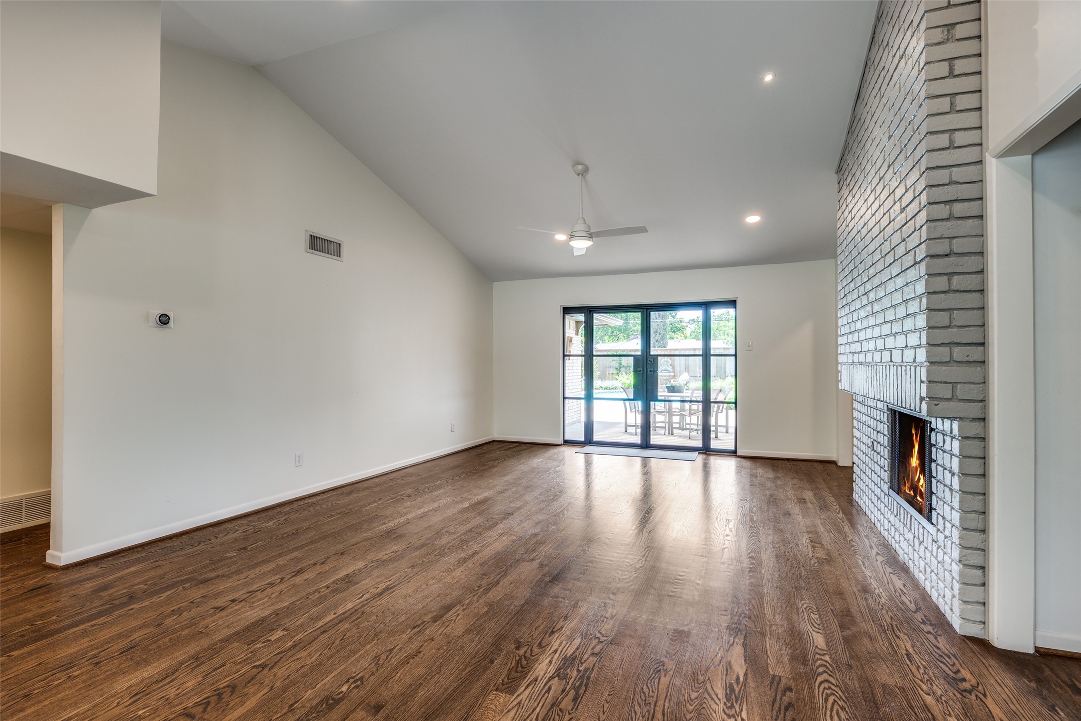 3906 High Summit Drive , Dallas, TX, 75244 | 20943635 | Realty Texas LLC