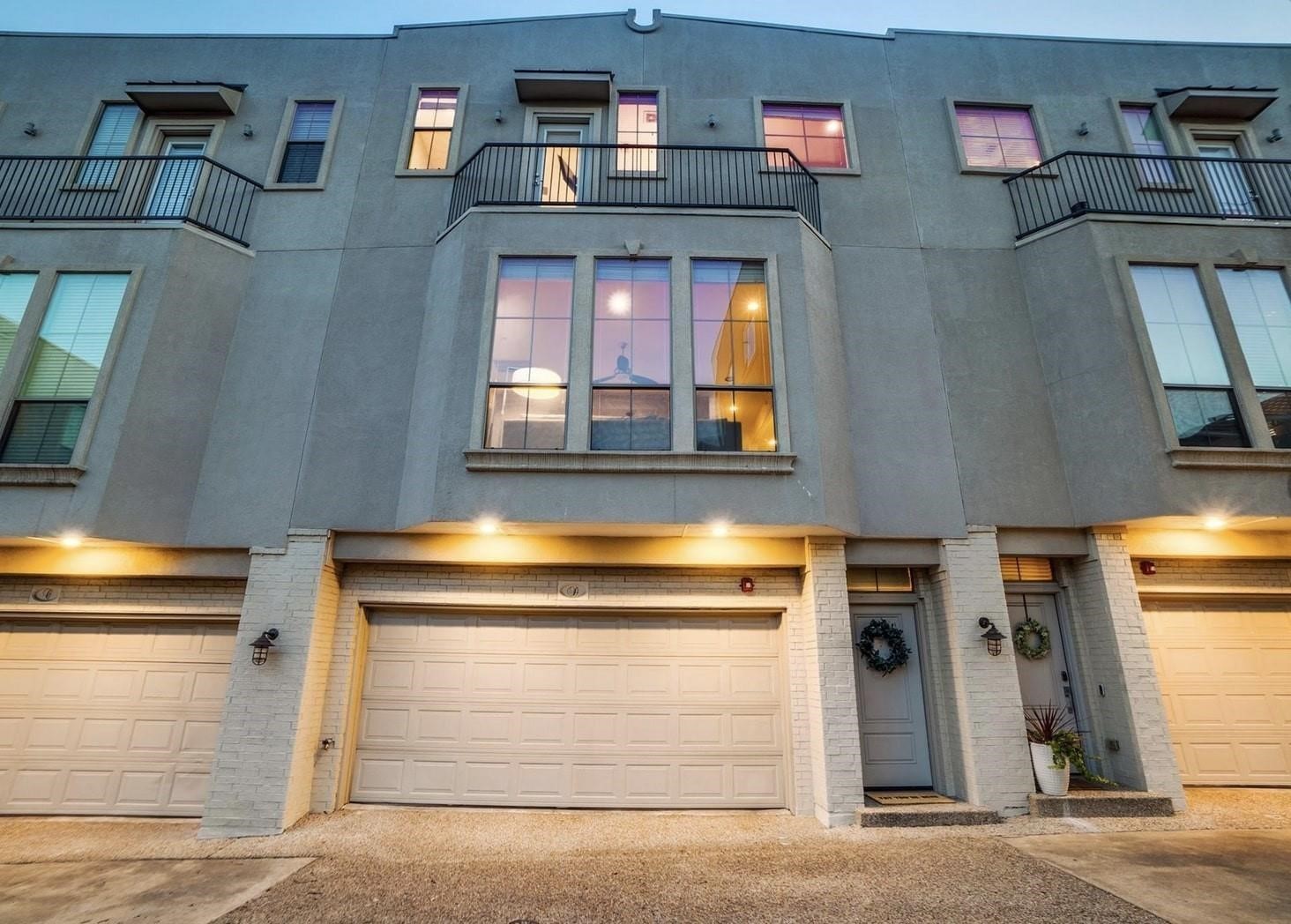2100 N Fitzhugh Avenue D , Dallas, TX, 75204 | 20948840 | Realty Texas LLC