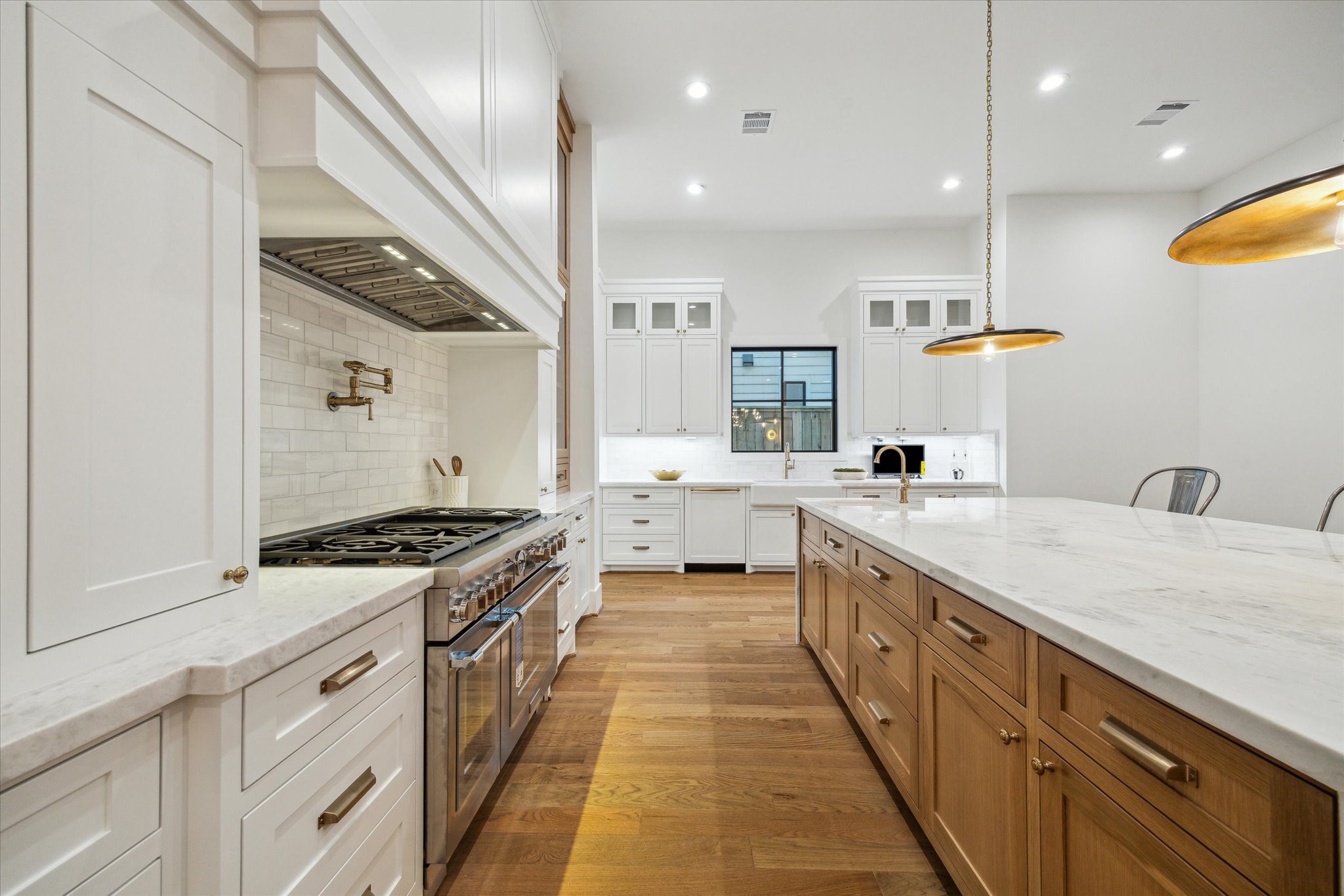 1314 Richelieu Lane , Houston, TX, 77018 | 53240202 | Realty Texas LLC