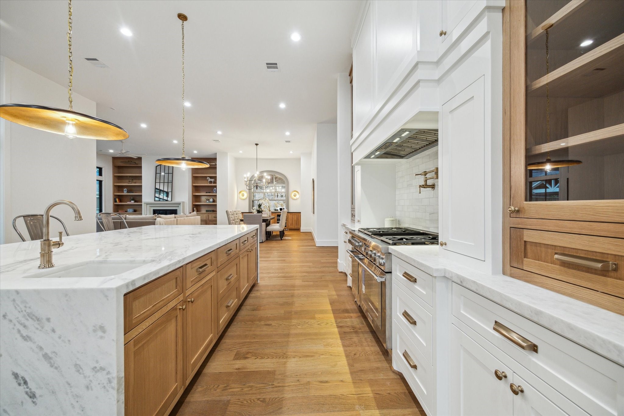 1314 Richelieu Lane , Houston, TX, 77018 | 53240202 | Realty Texas LLC