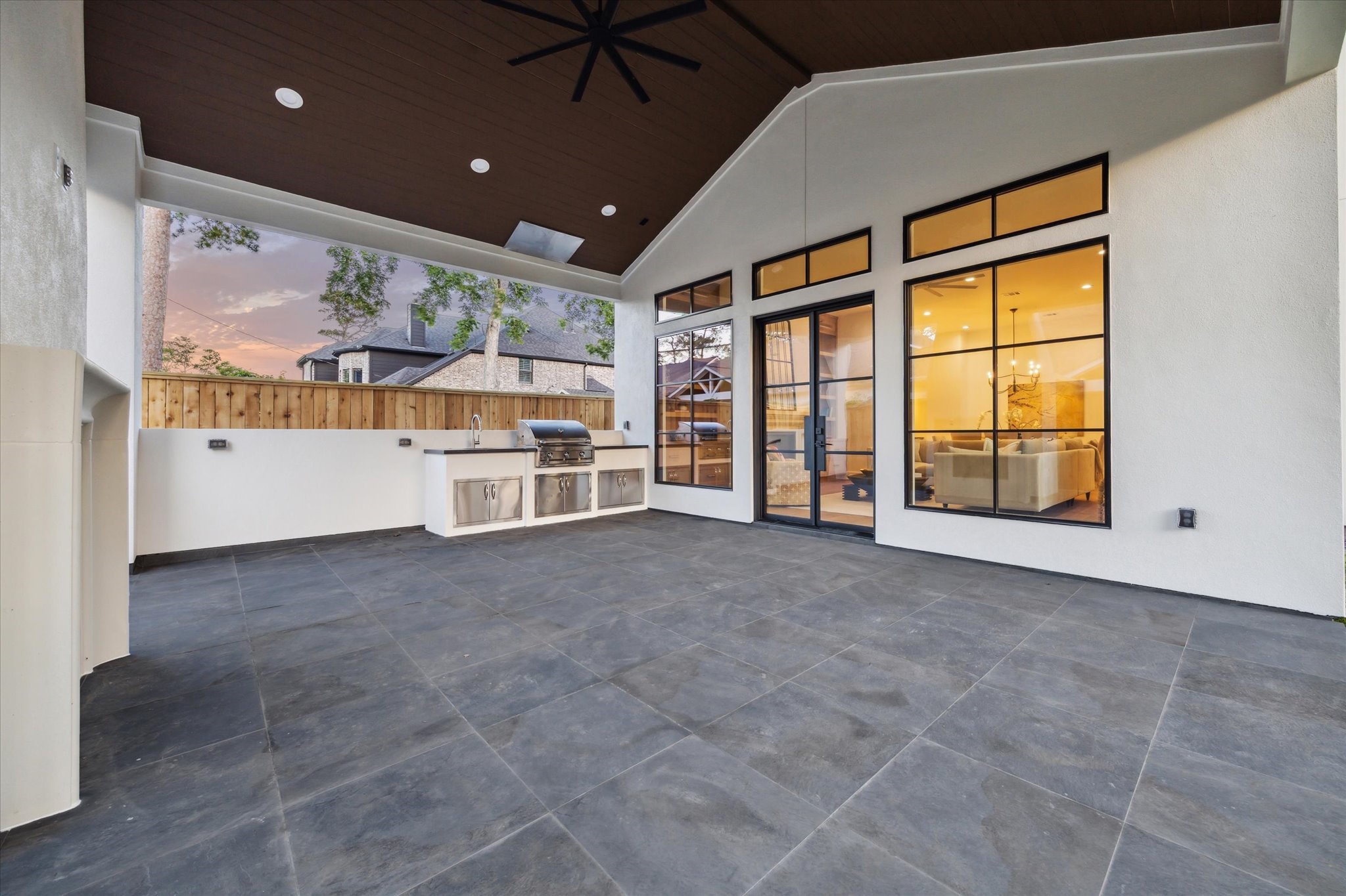 1314 Richelieu Lane , Houston, TX, 77018 | 53240202 | Realty Texas LLC