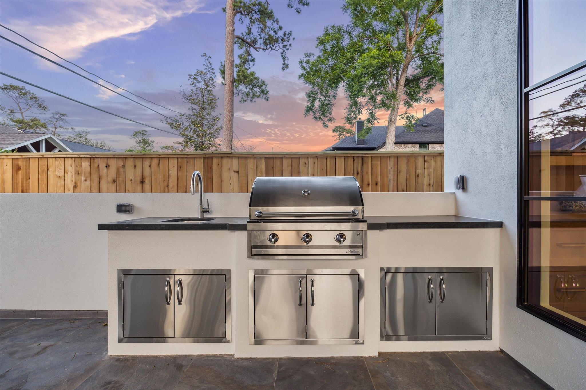 1314 Richelieu Lane , Houston, TX, 77018 | 53240202 | Realty Texas LLC