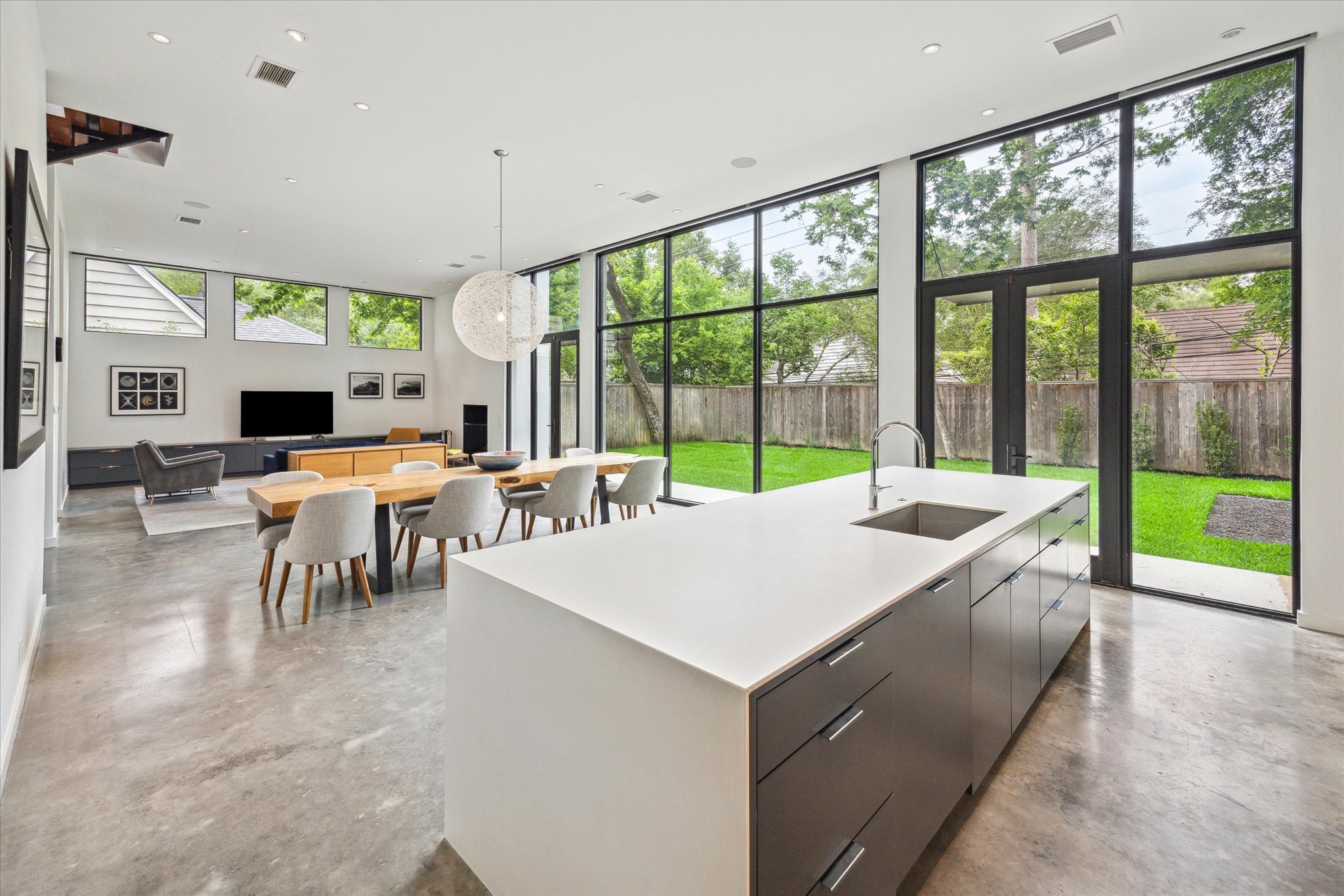 13150 Kimberley Lane , Houston, TX, 77079 | 61222463 | Realty Texas LLC