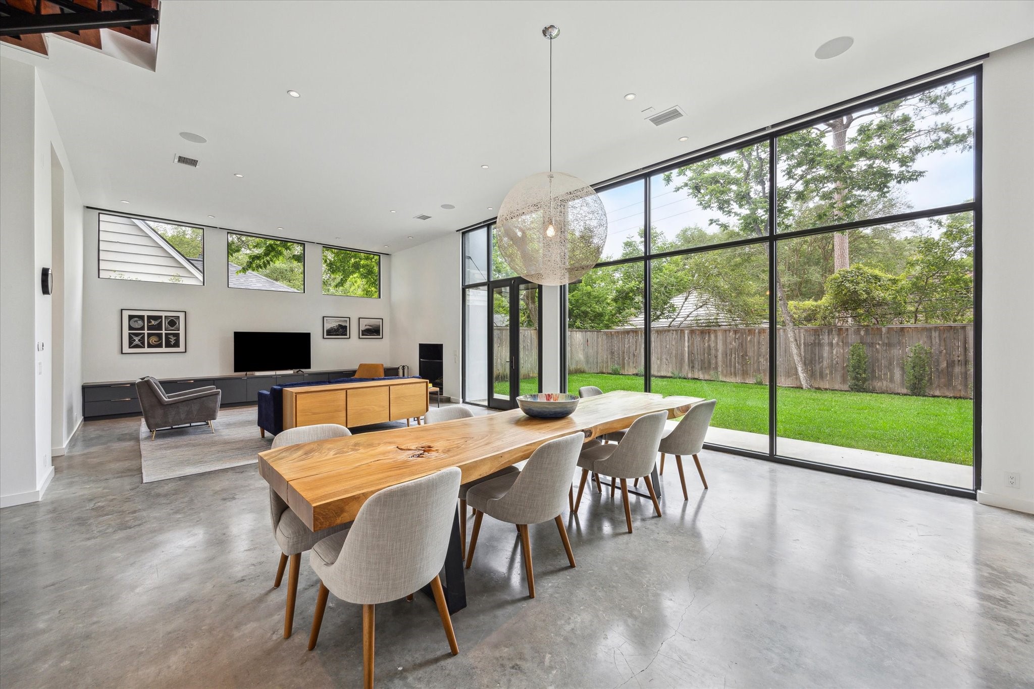 13150 Kimberley Lane , Houston, TX, 77079 | 61222463 | Realty Texas LLC
