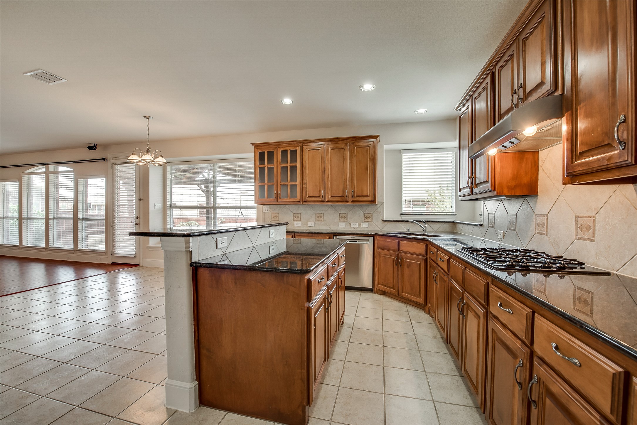 1337 Marina Drive , Irving, TX, 75063 | 20949238 | Realty Texas LLC