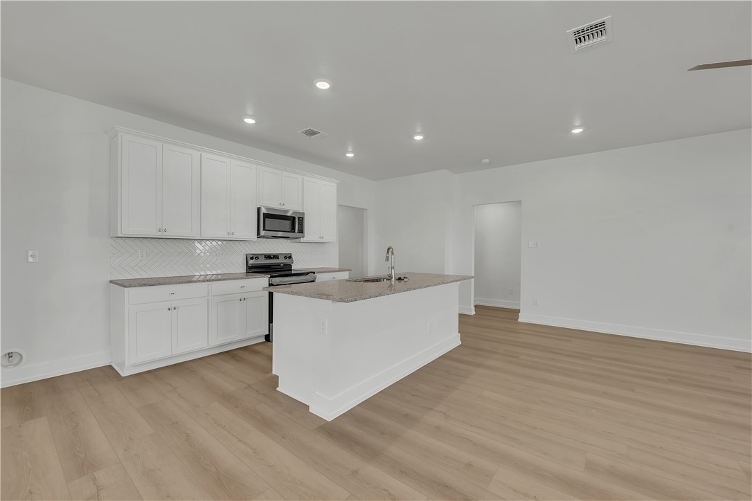 11321 Patera Street , Lorena, TX, 76655 | 229470 | Realty Texas LLC