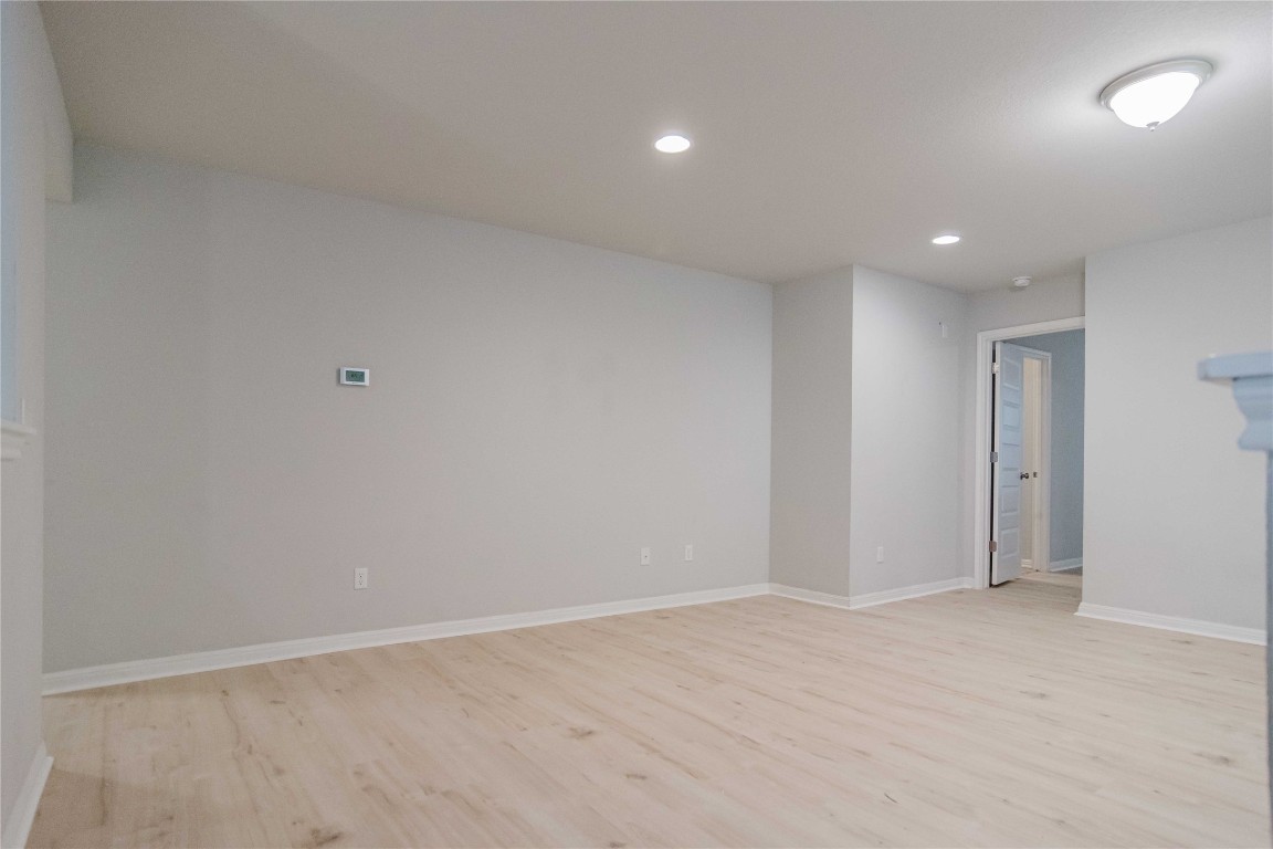 100 Flat Creek Drive , Georgetown, TX, 78633 | 3337100 | Realty Texas LLC