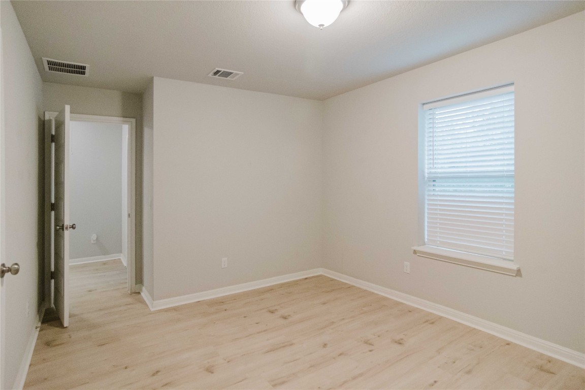 100 Flat Creek Drive , Georgetown, TX, 78633 | 3337100 | Realty Texas LLC