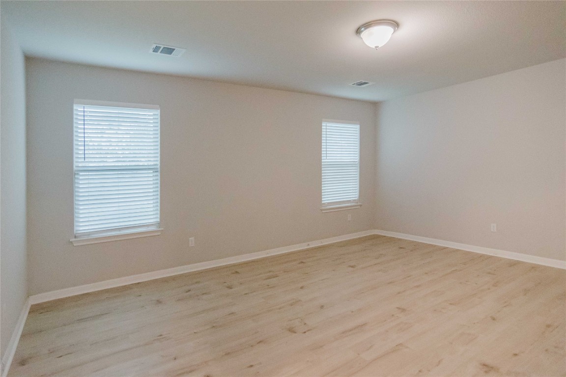 100 Flat Creek Drive , Georgetown, TX, 78633 | 3337100 | Realty Texas LLC