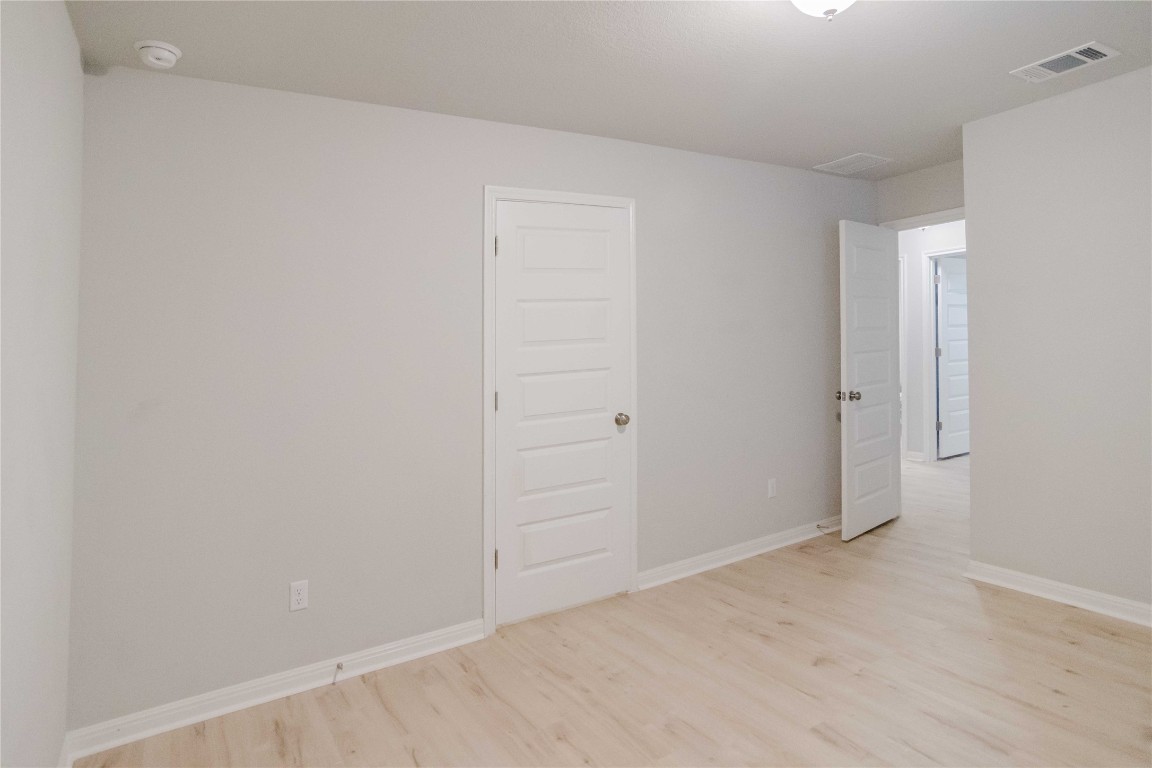 100 Flat Creek Drive , Georgetown, TX, 78633 | 3337100 | Realty Texas LLC
