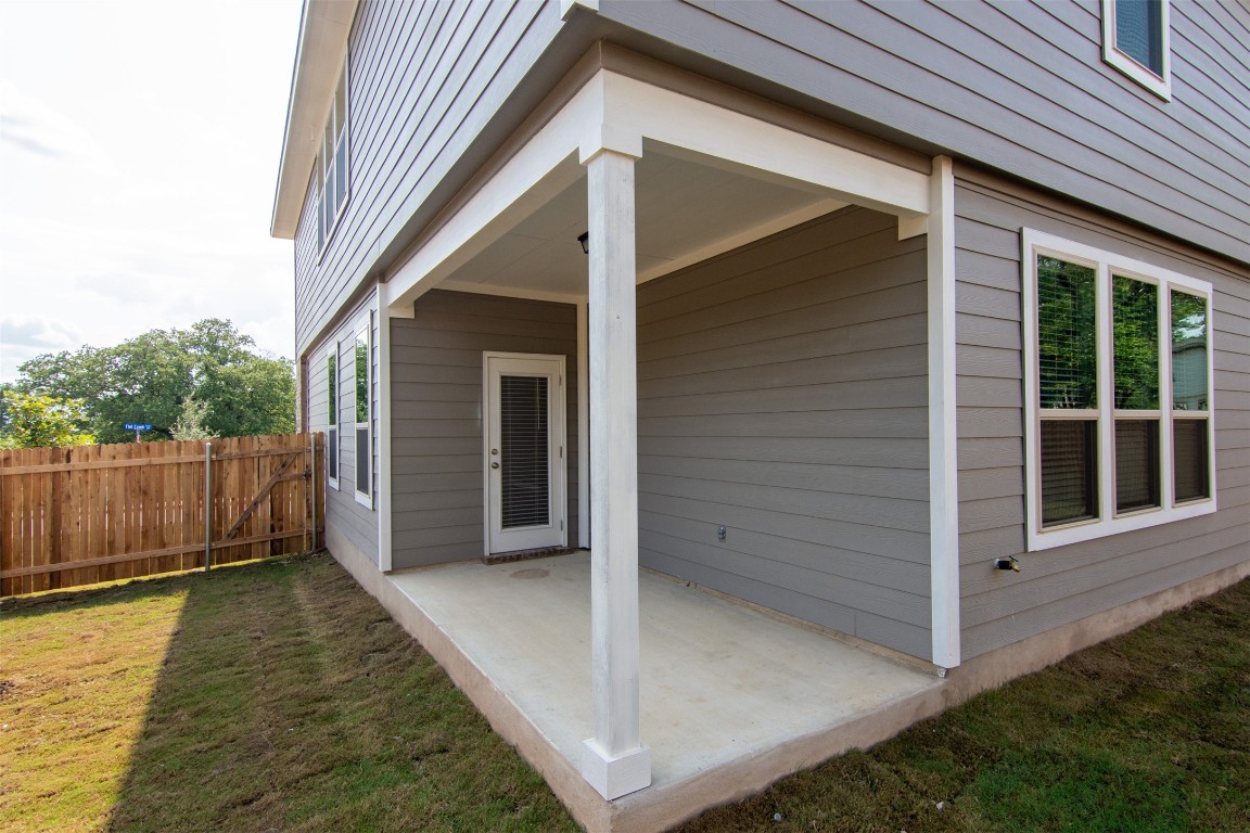 100 Flat Creek Drive , Georgetown, TX, 78633 | 3337100 | Realty Texas LLC