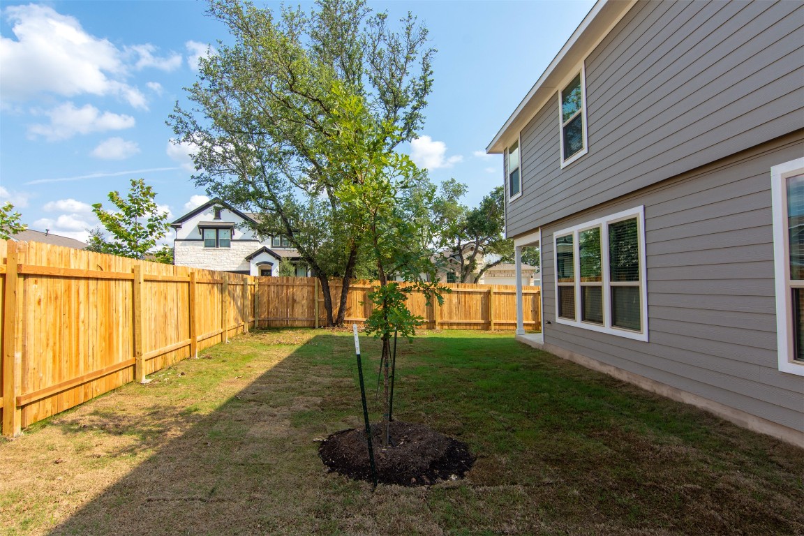 100 Flat Creek Drive , Georgetown, TX, 78633 | 3337100 | Realty Texas LLC