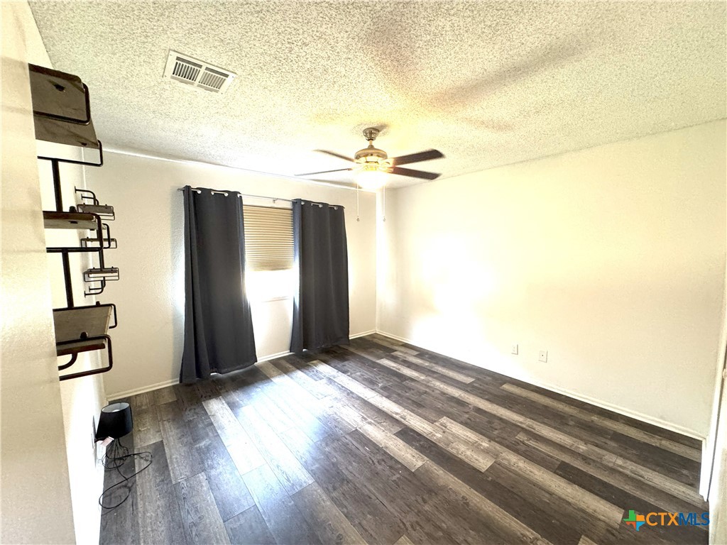 13722 Earlywood Street , San Antonio, TX, 78233 | 581288 | Realty Texas LLC