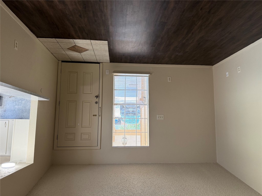 6910 S 1st Street B , Austin, TX, 78745 | 7361775 | Realty Texas LLC