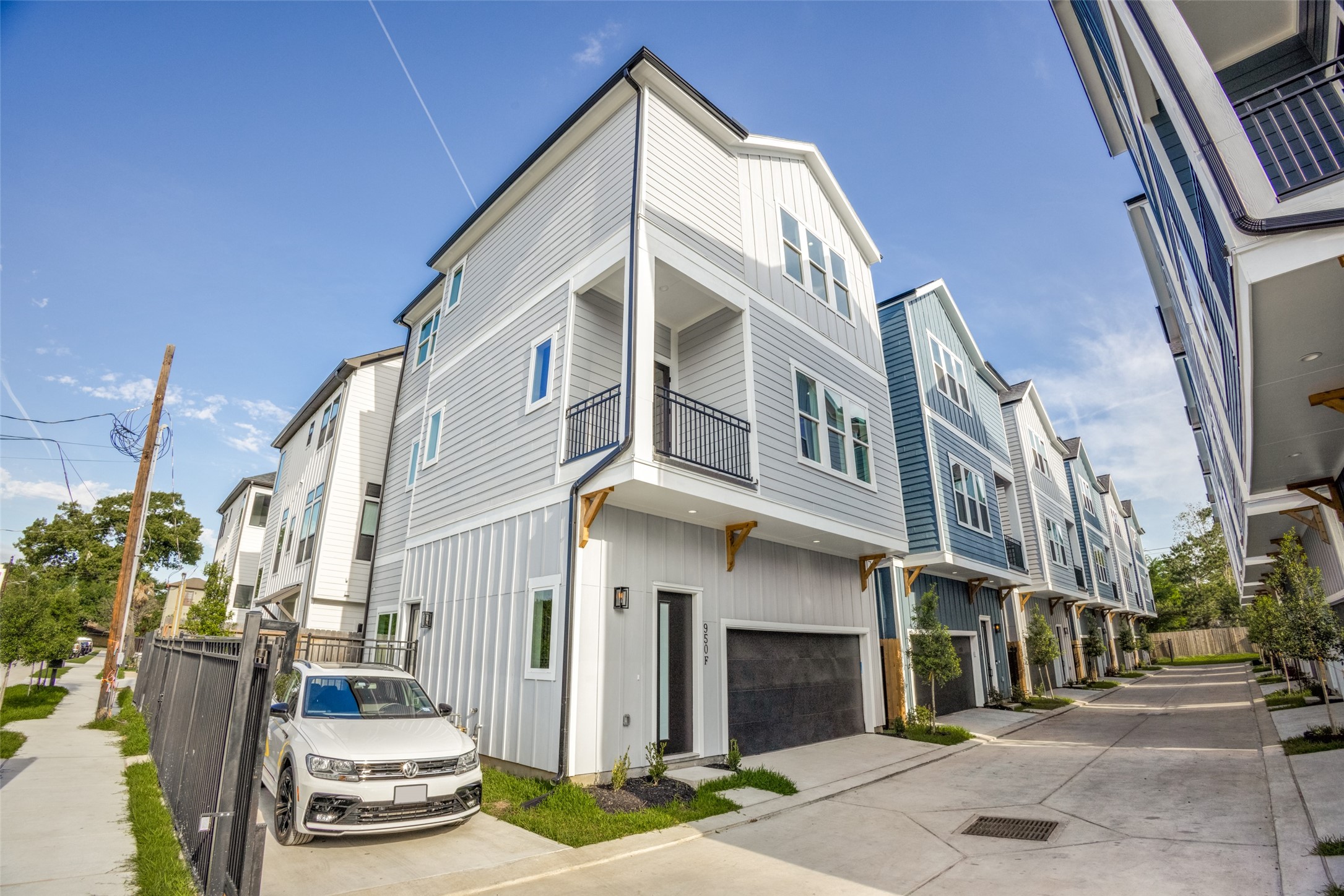 950 Fisher Street F, Houston, TX, 77018 | 25102466 | Realty Texas LLC