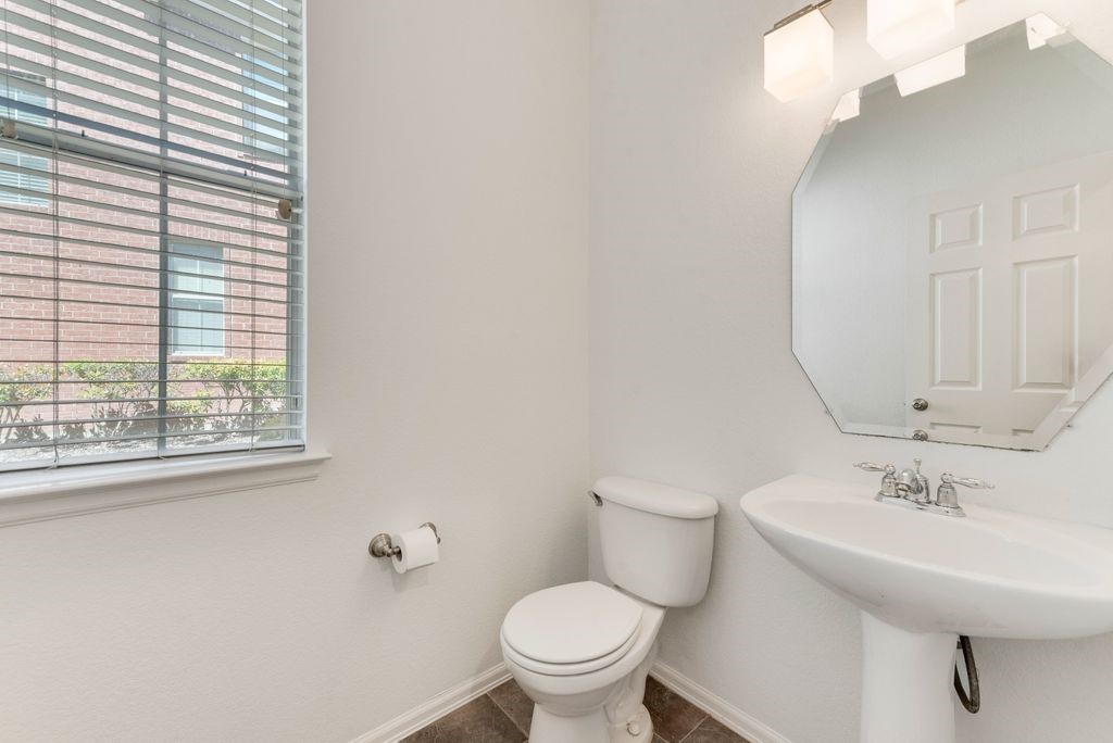 317 Legends Drive , Lewisville, TX, 75057 | 20942854 | Realty Texas LLC
