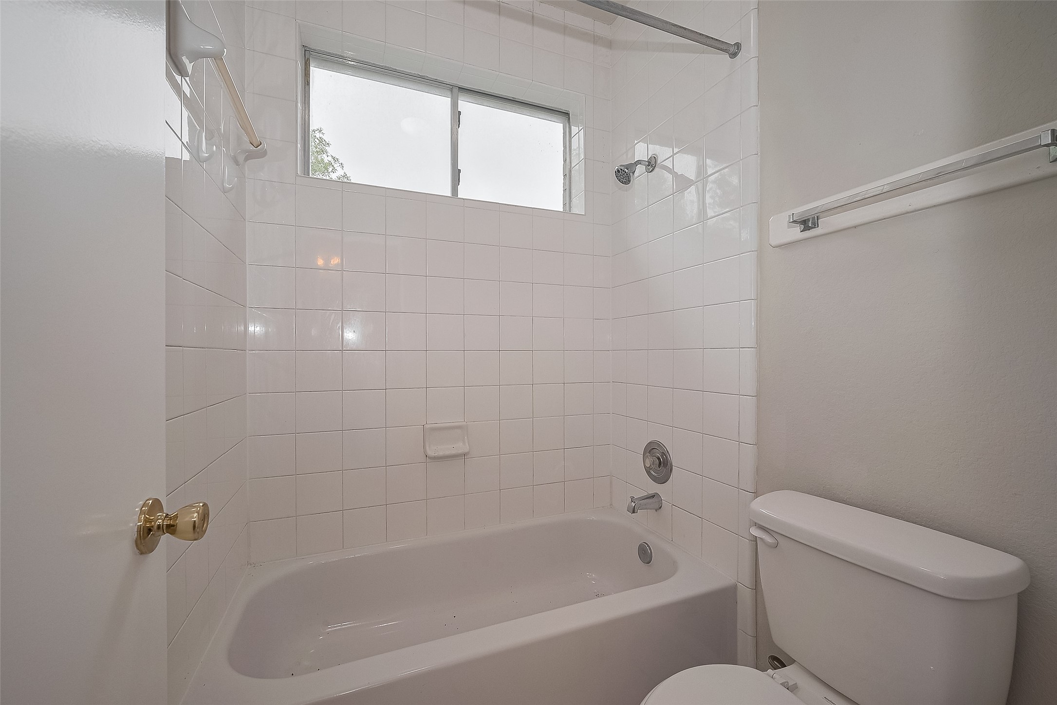 7407 Breda Drive , Baytown, TX, 77521 | 33445323 | Realty Texas LLC