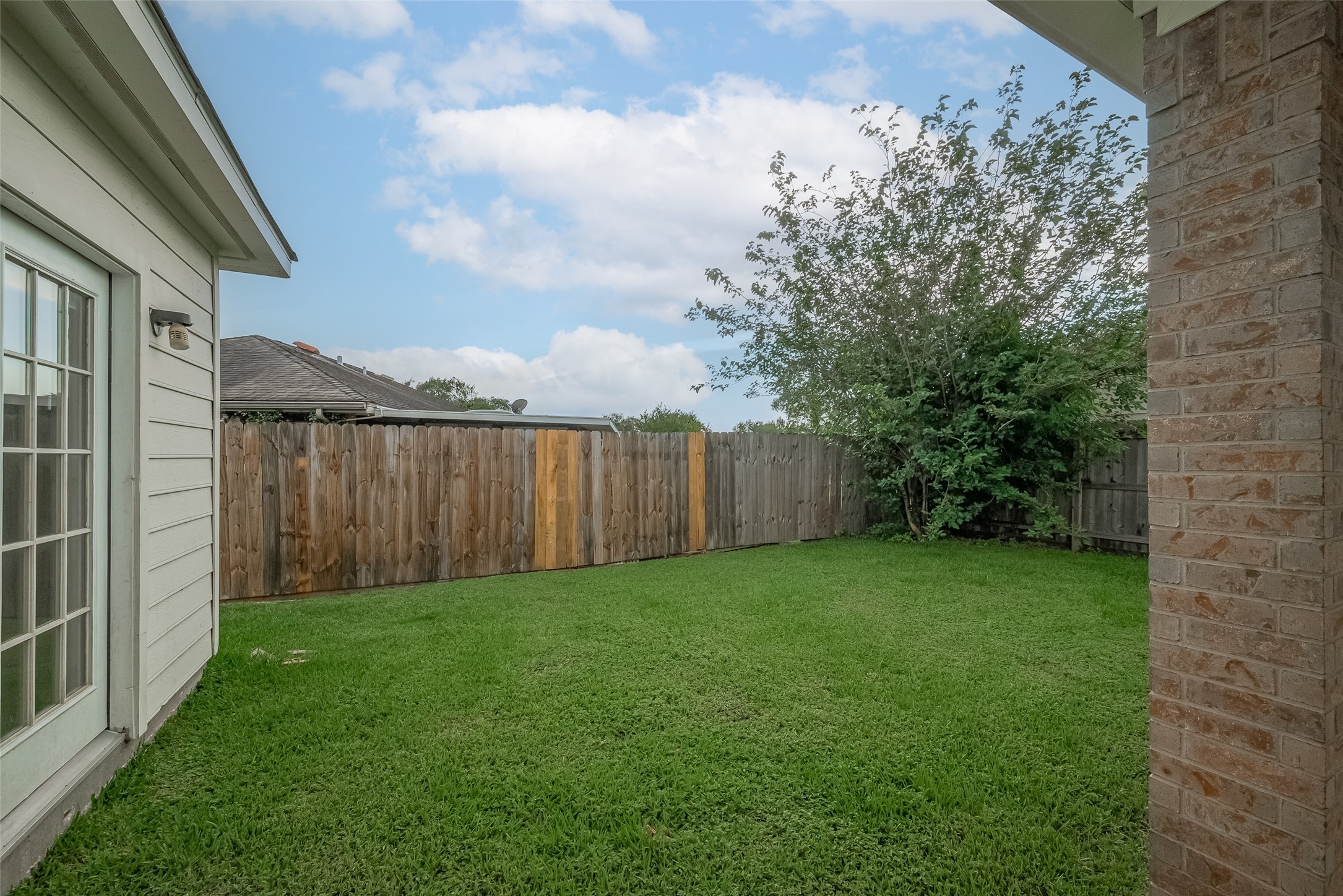 7407 Breda Drive , Baytown, TX, 77521 | 33445323 | Realty Texas LLC