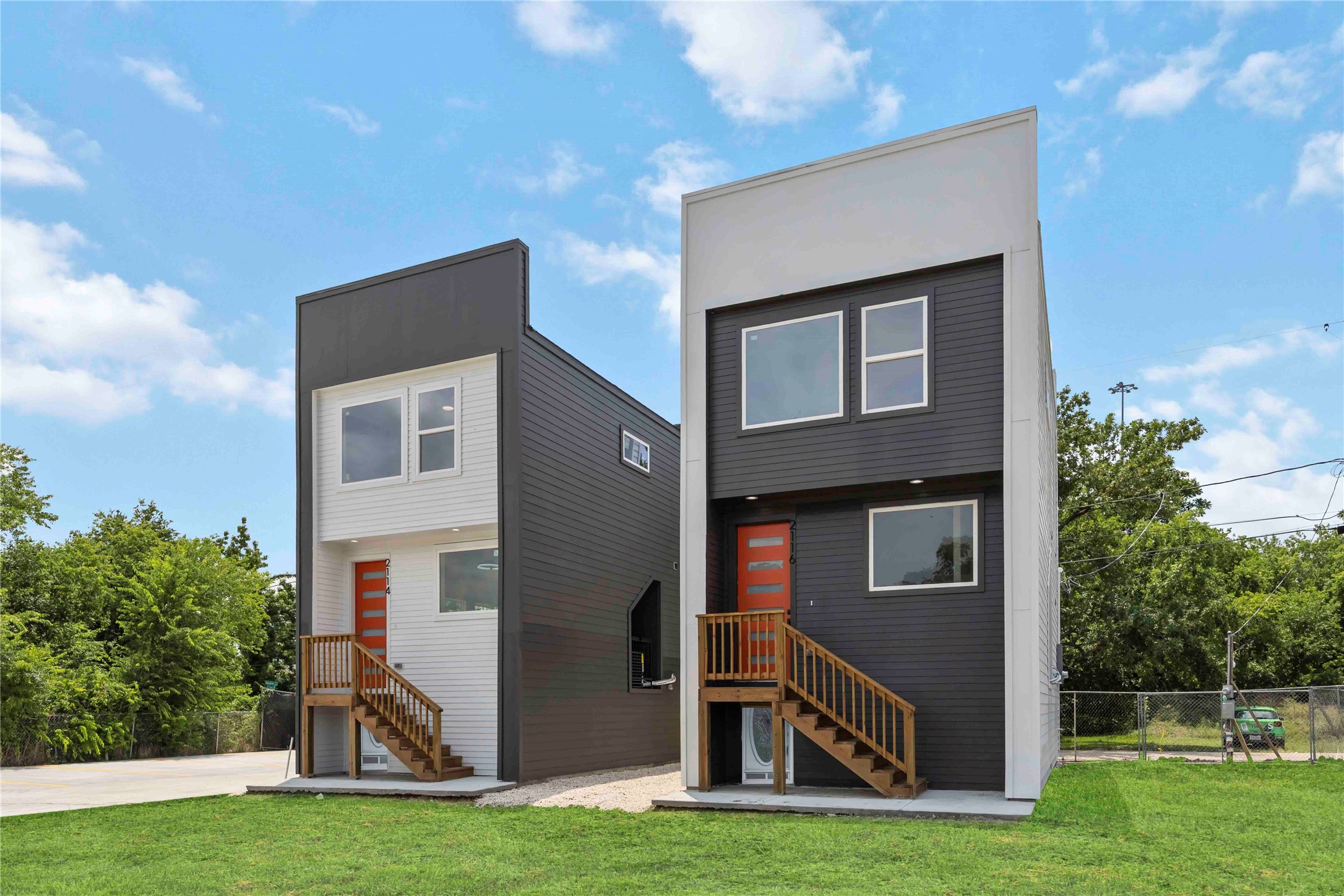 2110 - 2112 Des Chaumes Street , Houston, TX, 77026 | 53940585 | Realty Texas LLC