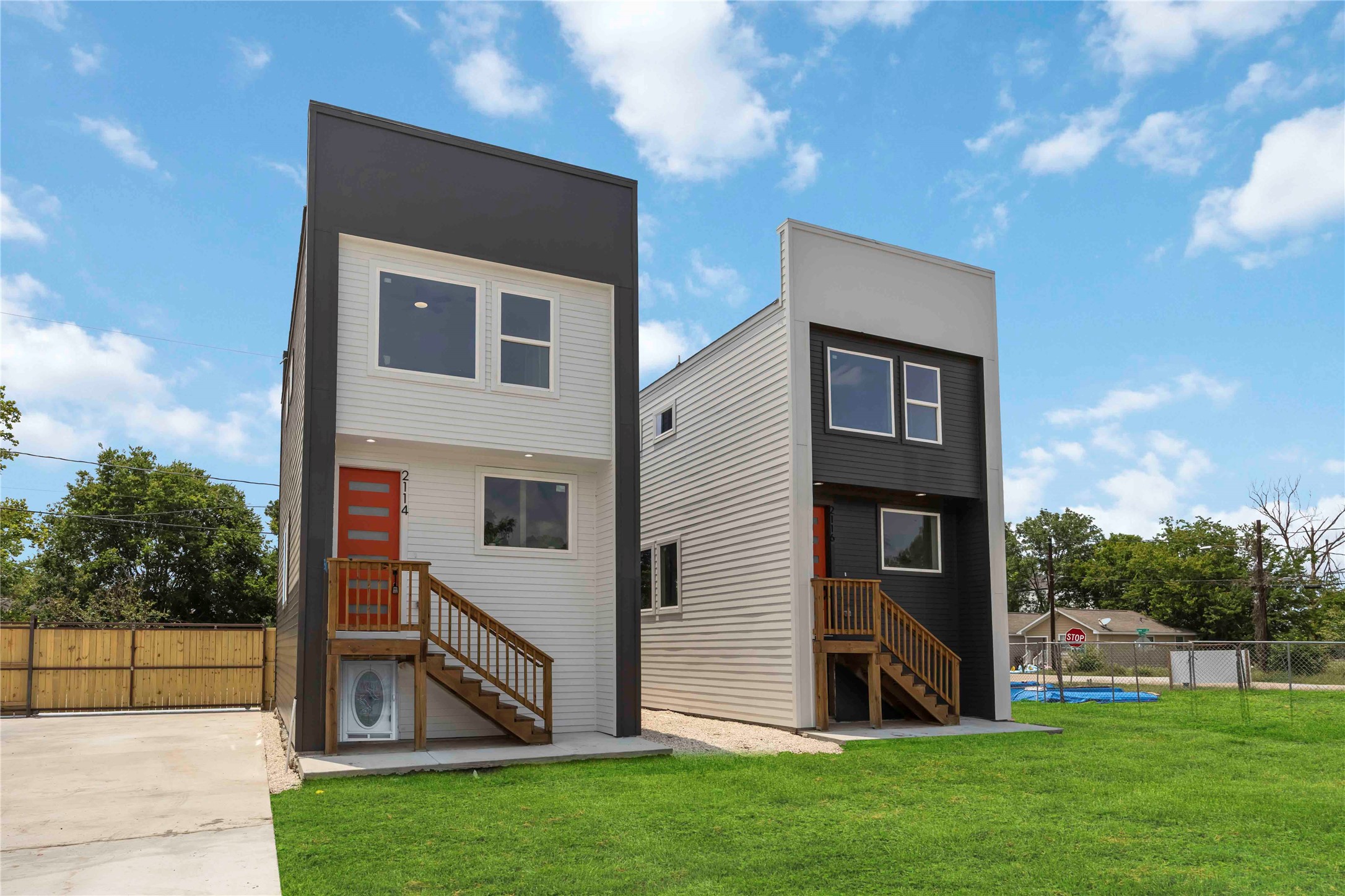 2110 - 2112 Des Chaumes Street , Houston, TX, 77026 | 53940585 | Realty Texas LLC