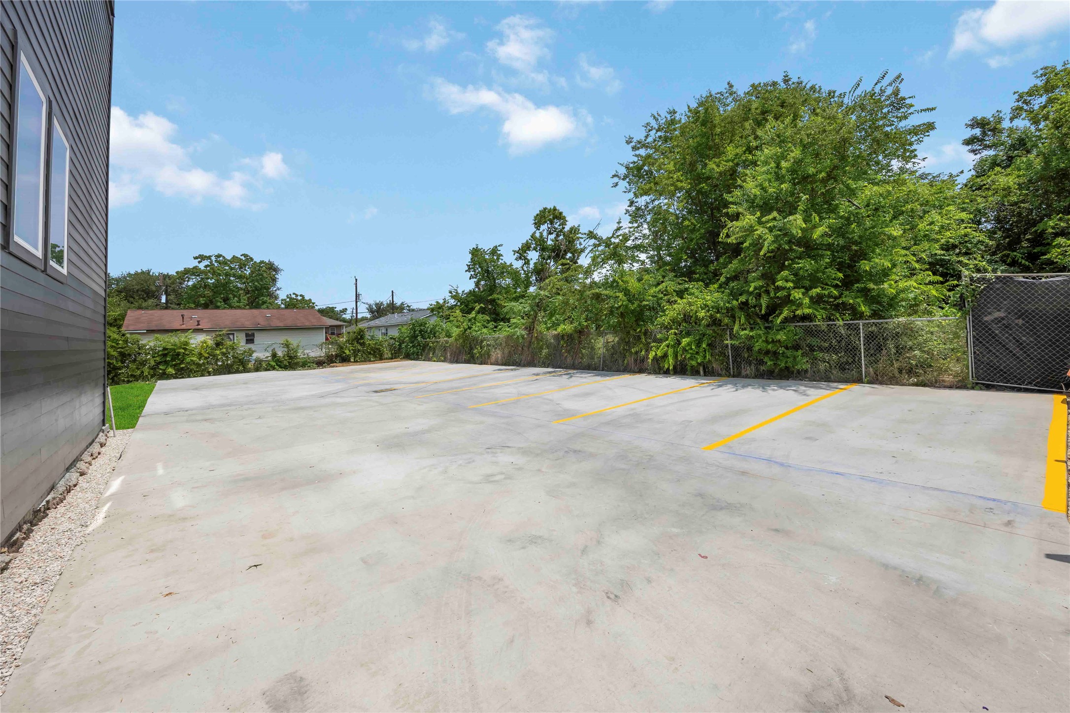 2110 - 2112 Des Chaumes Street , Houston, TX, 77026 | 53940585 | Realty Texas LLC