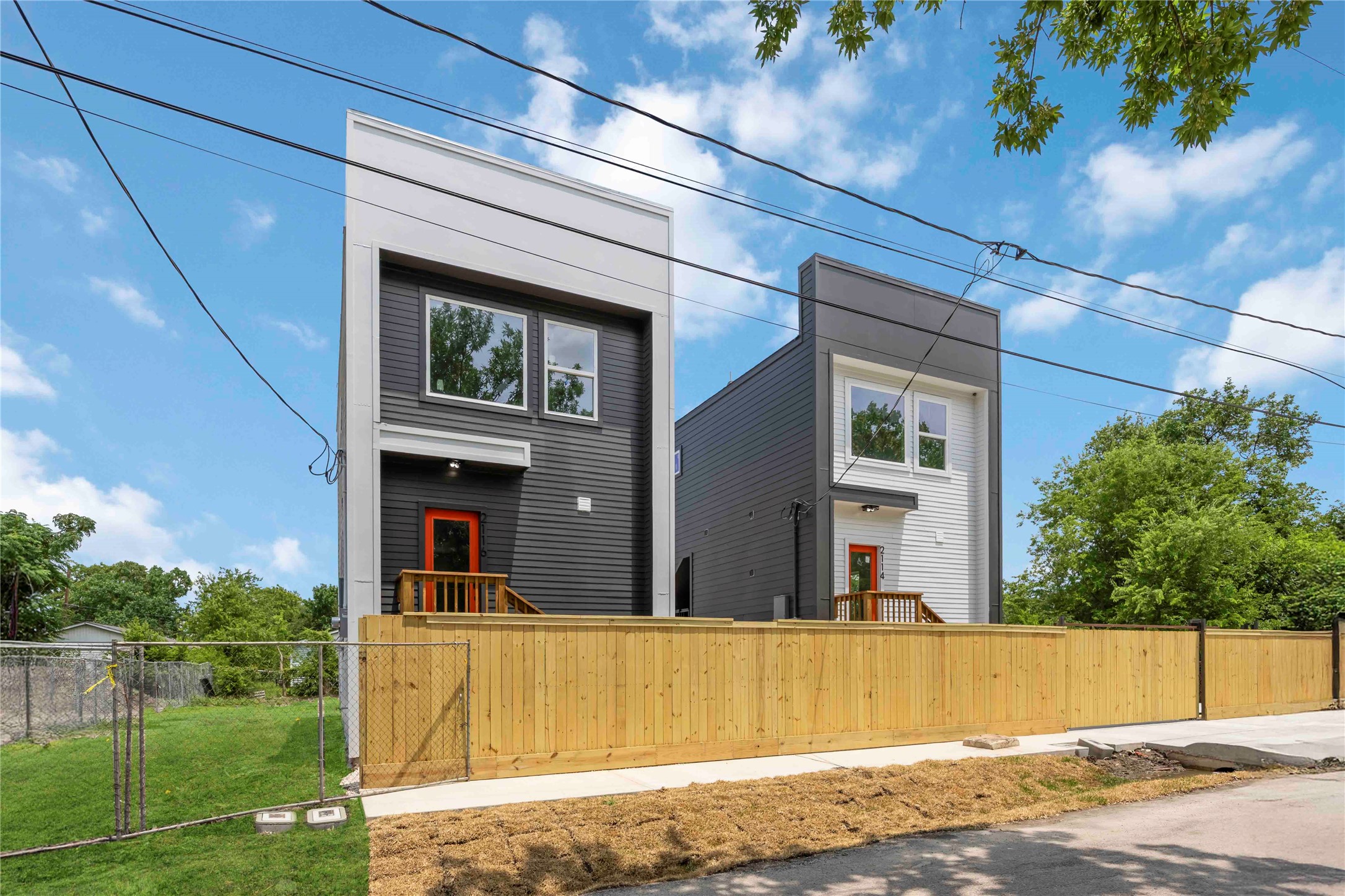 2110 - 2112 Des Chaumes Street , Houston, TX, 77026 | 53940585 | Realty Texas LLC