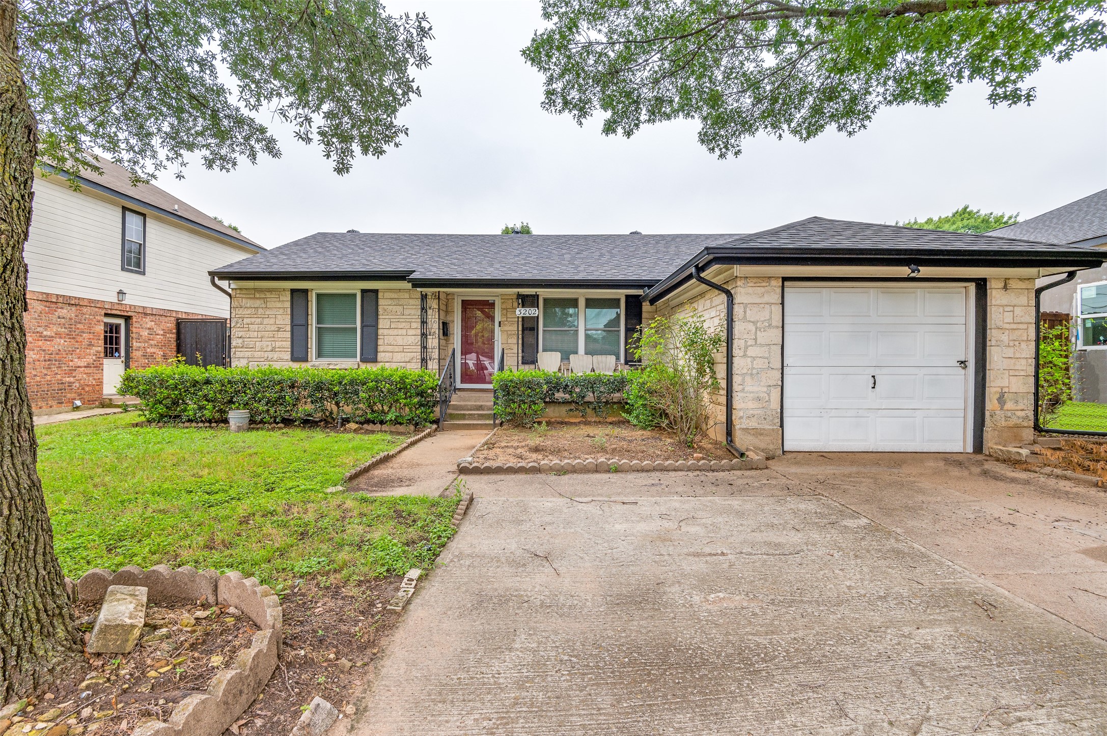 3202 Texas Drive , Dallas, TX, 75211 | 20950415 | Realty Texas LLC