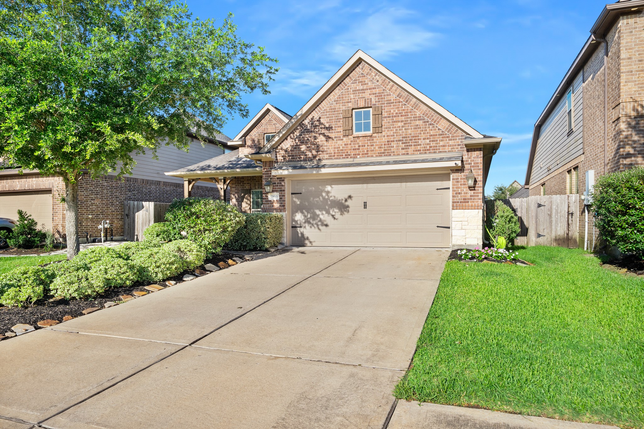 2935 Dawn Haven Lane , Pearland, TX, 77584 | 67512607 | Realty Texas LLC