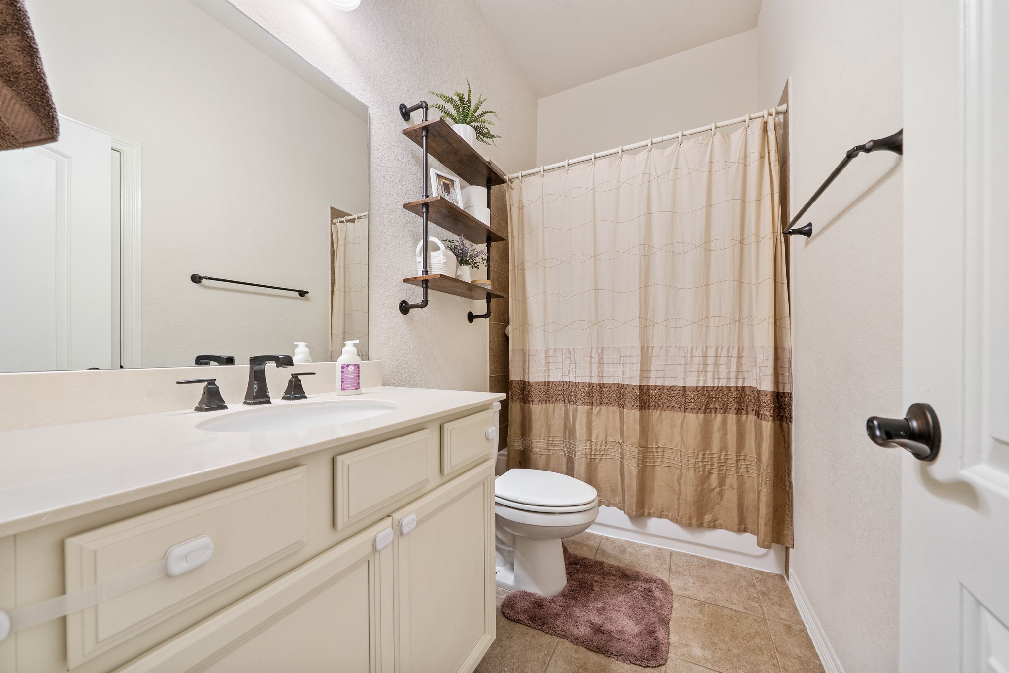 2935 Dawn Haven Lane , Pearland, TX, 77584 | 67512607 | Realty Texas LLC