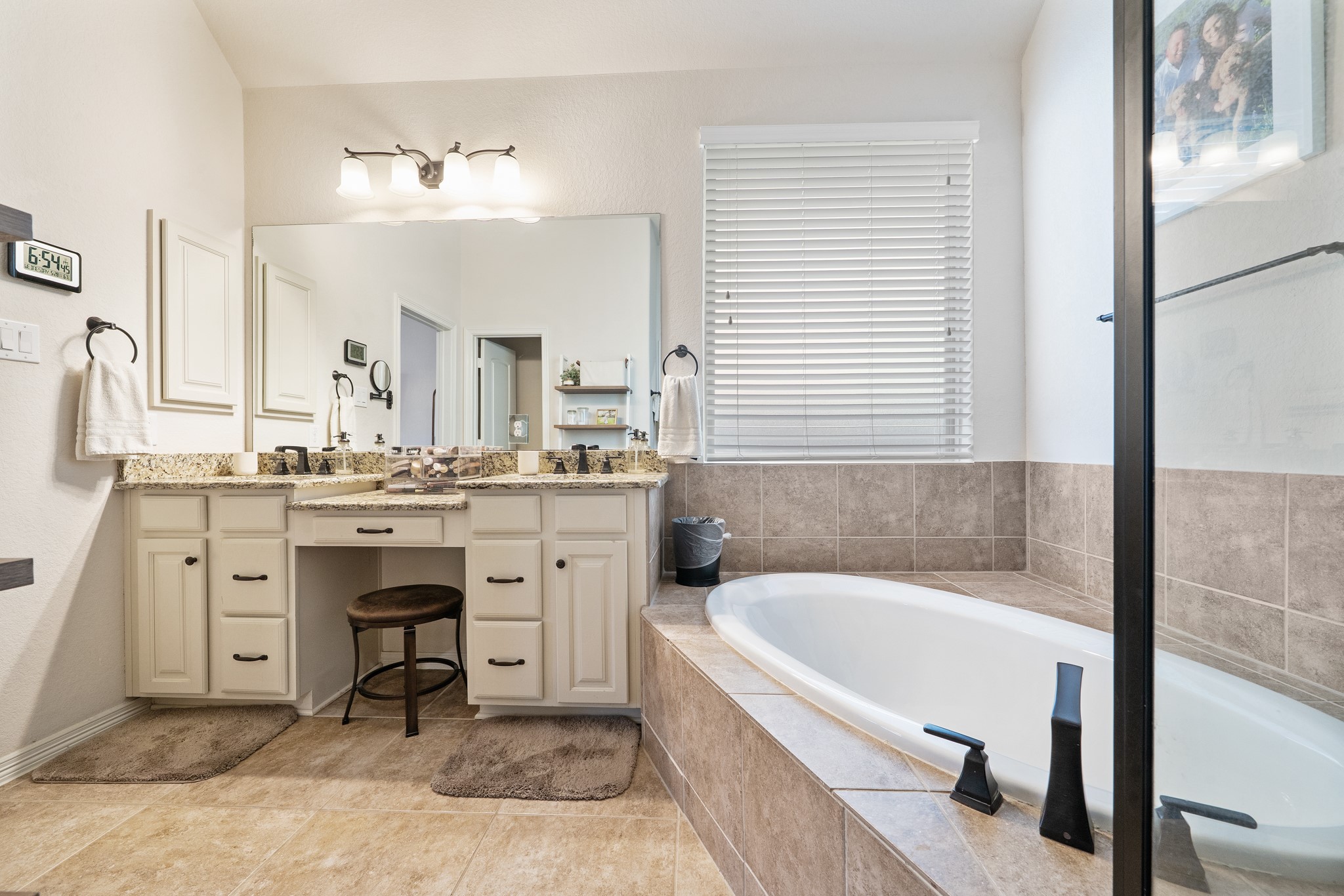 2935 Dawn Haven Lane , Pearland, TX, 77584 | 67512607 | Realty Texas LLC