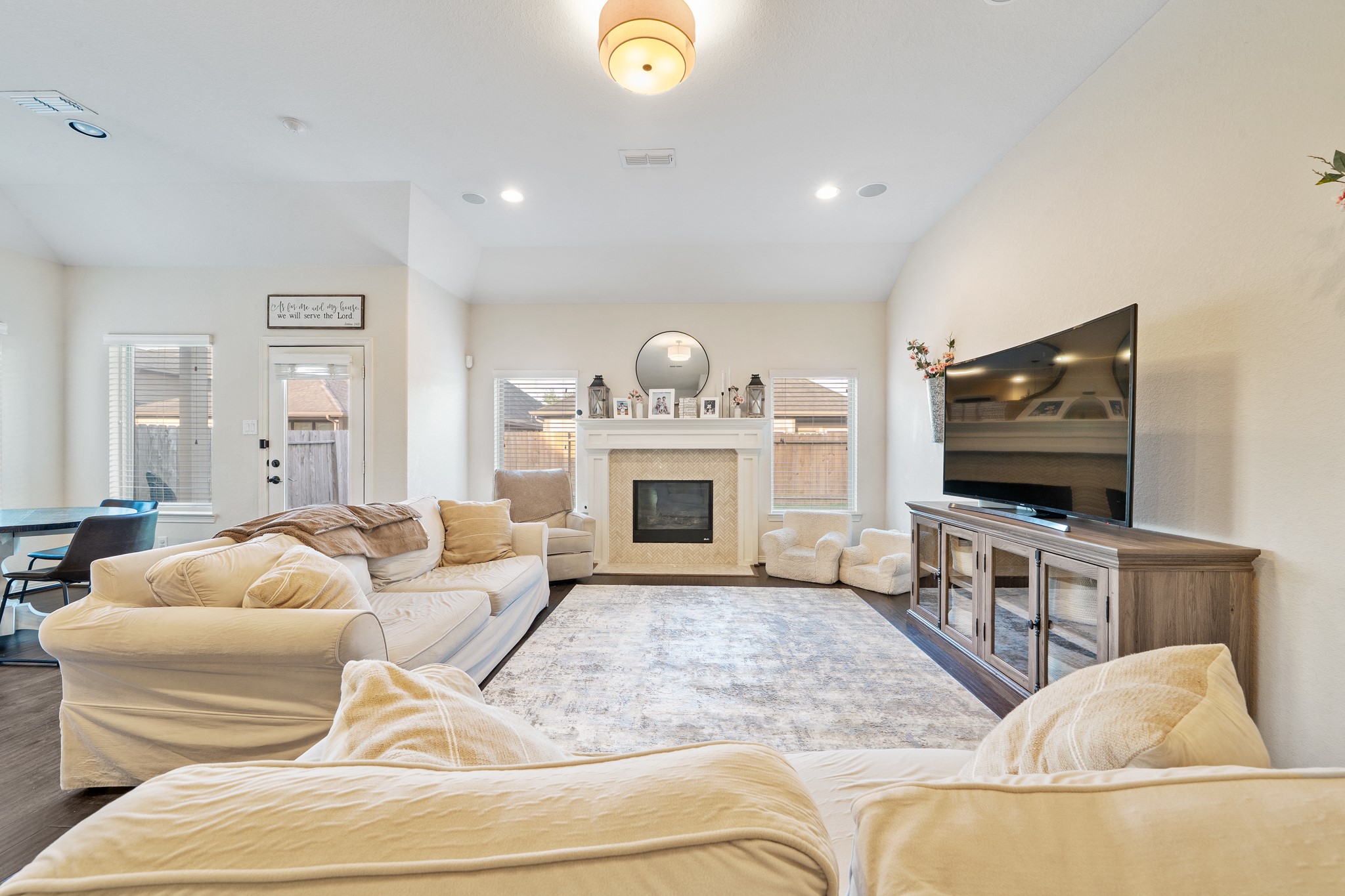 2935 Dawn Haven Lane , Pearland, TX, 77584 | 67512607 | Realty Texas LLC