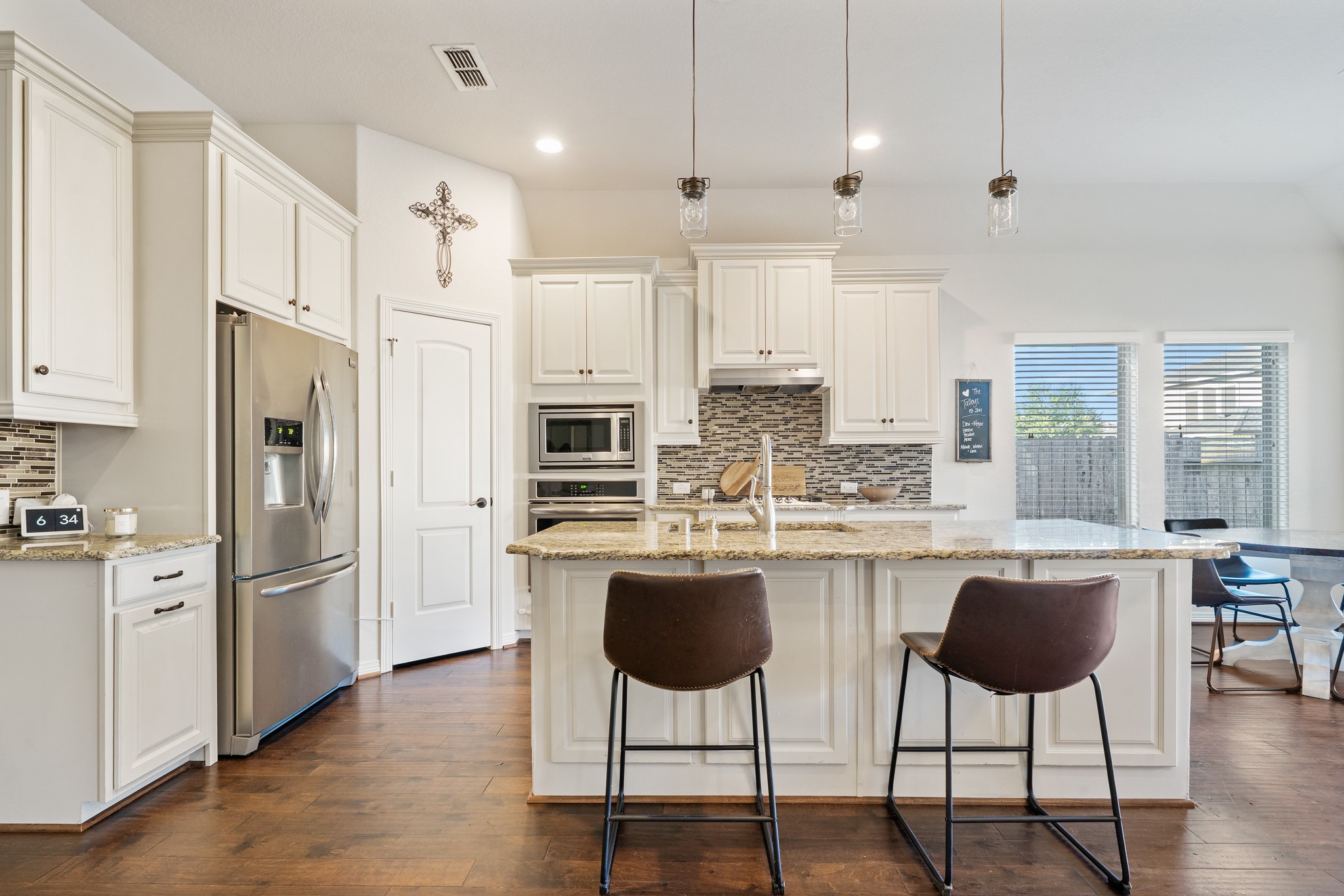 2935 Dawn Haven Lane , Pearland, TX, 77584 | 67512607 | Realty Texas LLC