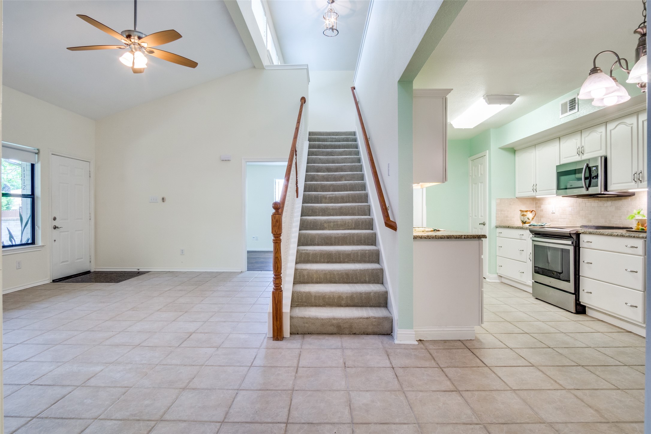 1112 Forest Creek Street , Benbrook, TX, 76126 | 20929349 | Realty Texas LLC