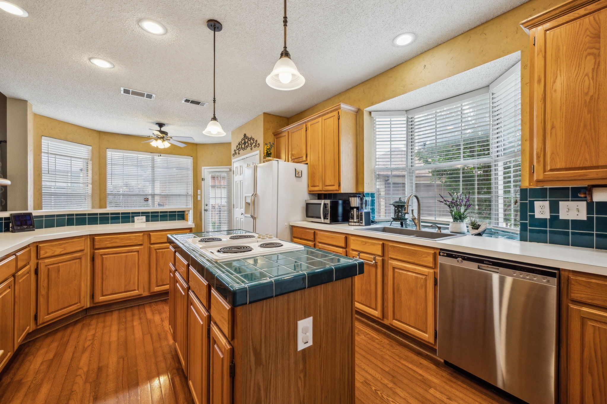 4204 Squire Court , Grapevine, TX, 76051 | 20944119 | Realty Texas LLC