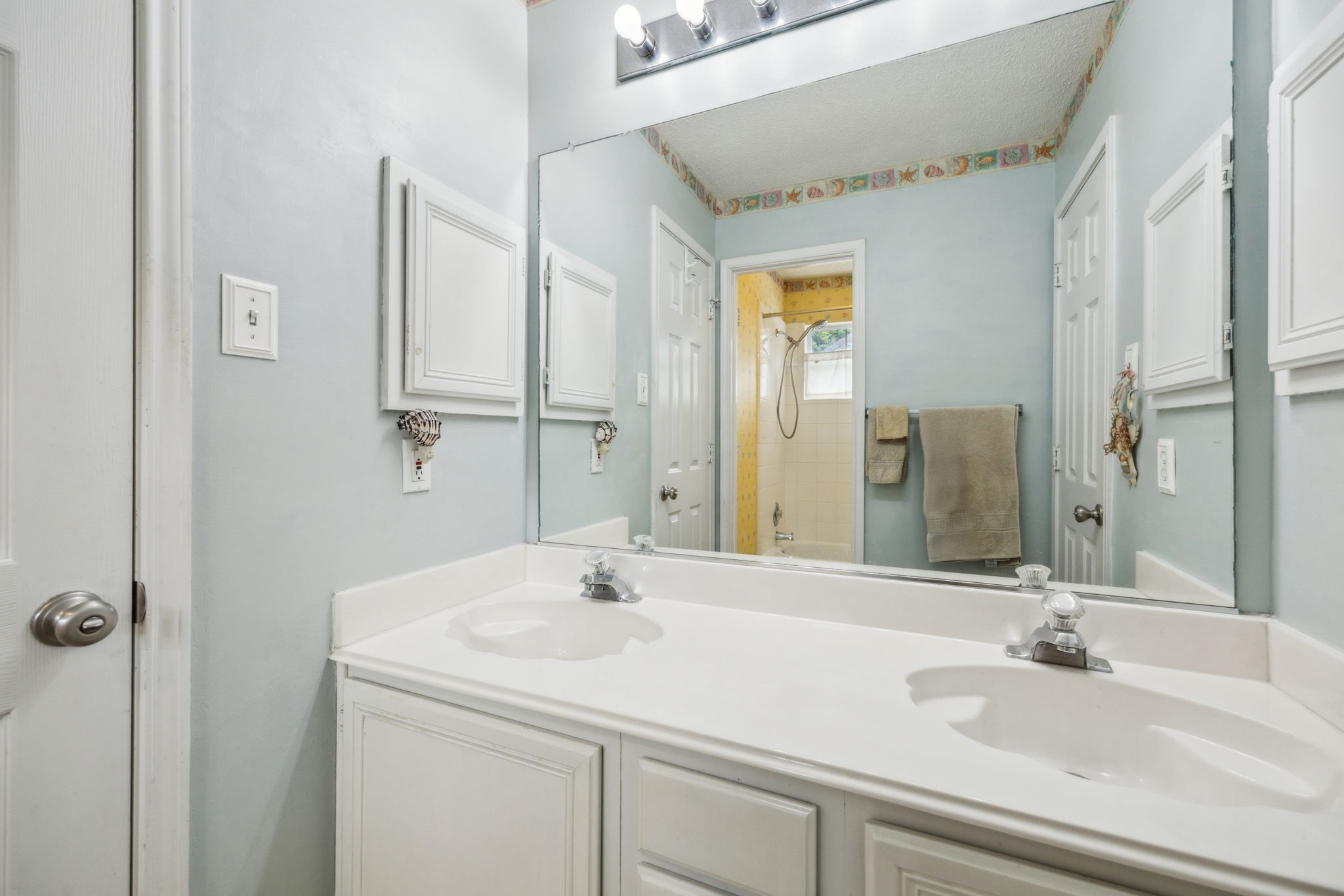4204 Squire Court , Grapevine, TX, 76051 | 20944119 | Realty Texas LLC