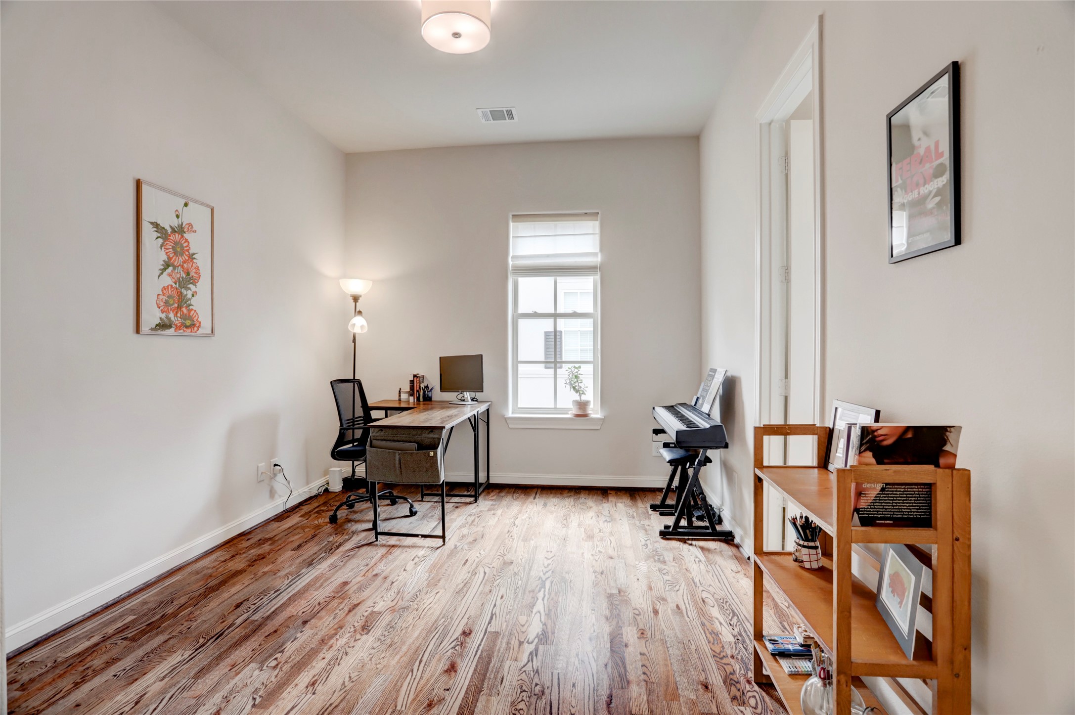 1348 W 25th Street , Houston, TX, 77008 | 84676613 | Realty Texas LLC