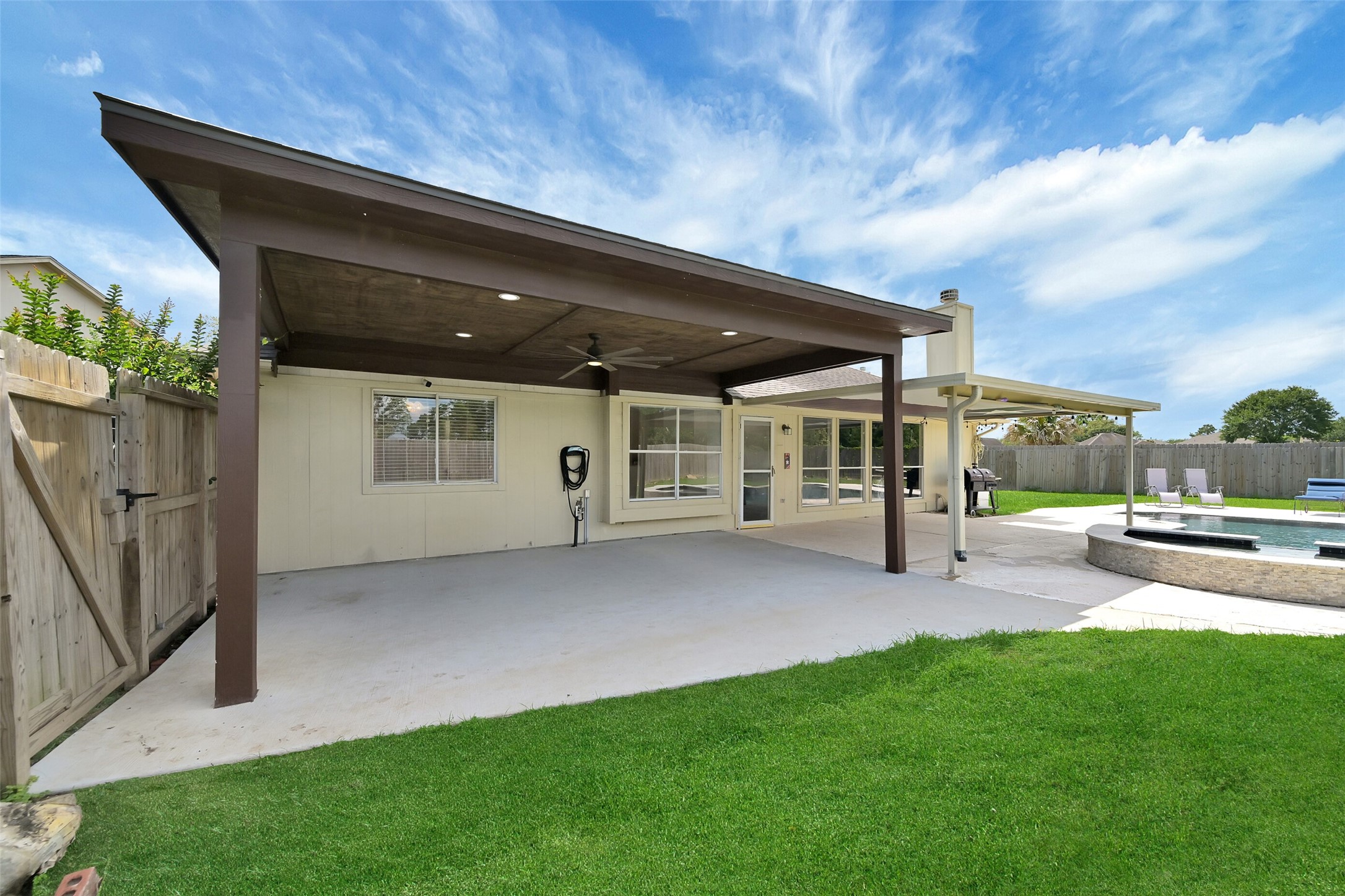 3607 Brandon Court , Pasadena, TX, 77505 | 76461728 | Realty Texas LLC