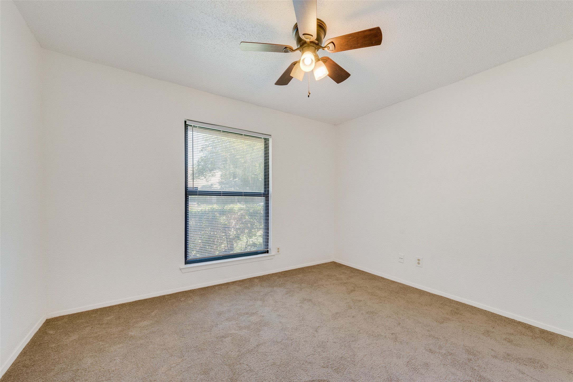 43 Merrie Circle , Richardson, TX, 75081 | 20950778 | Realty Texas LLC
